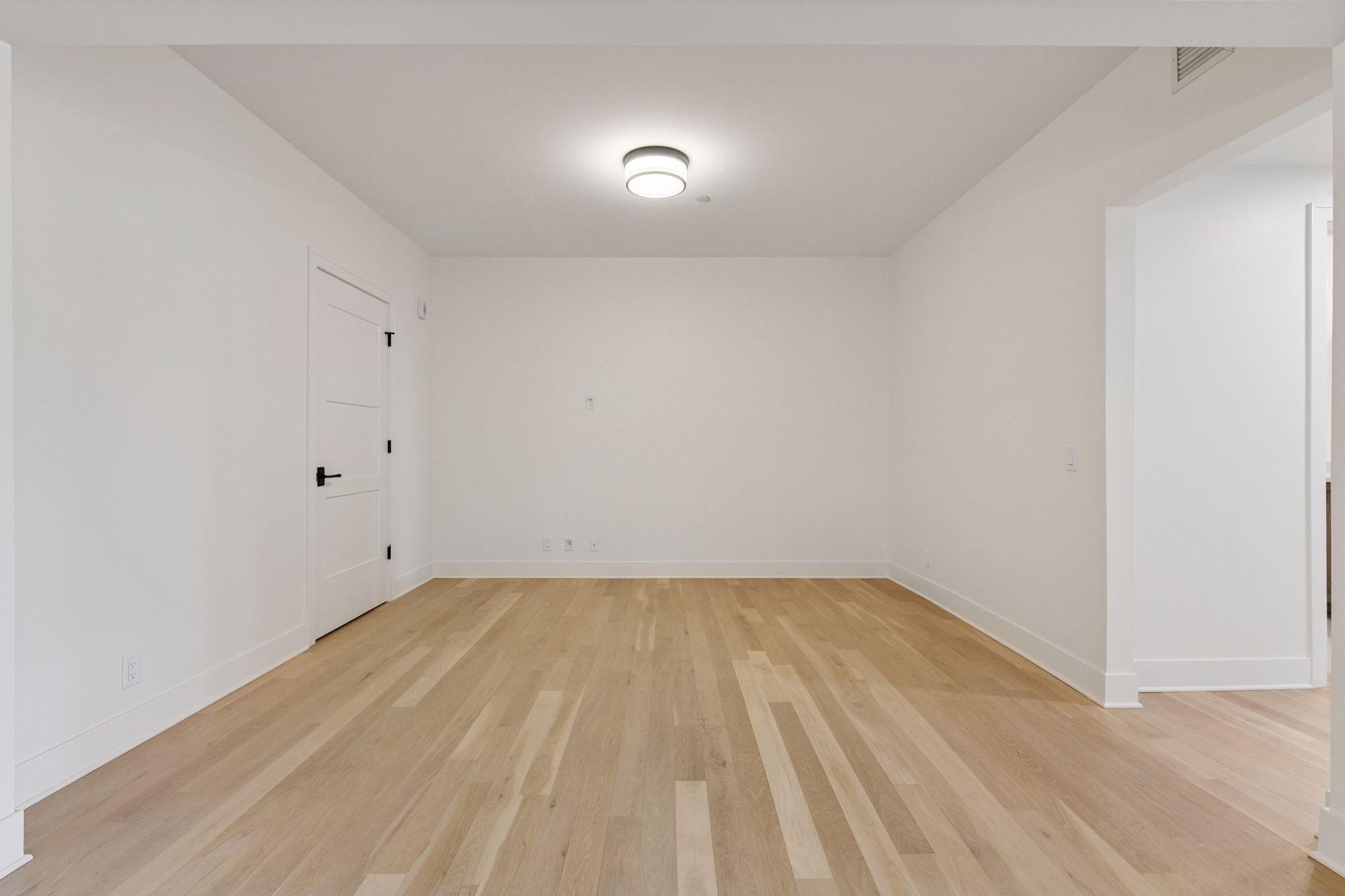 222 Ferndale Road S Unit: 207