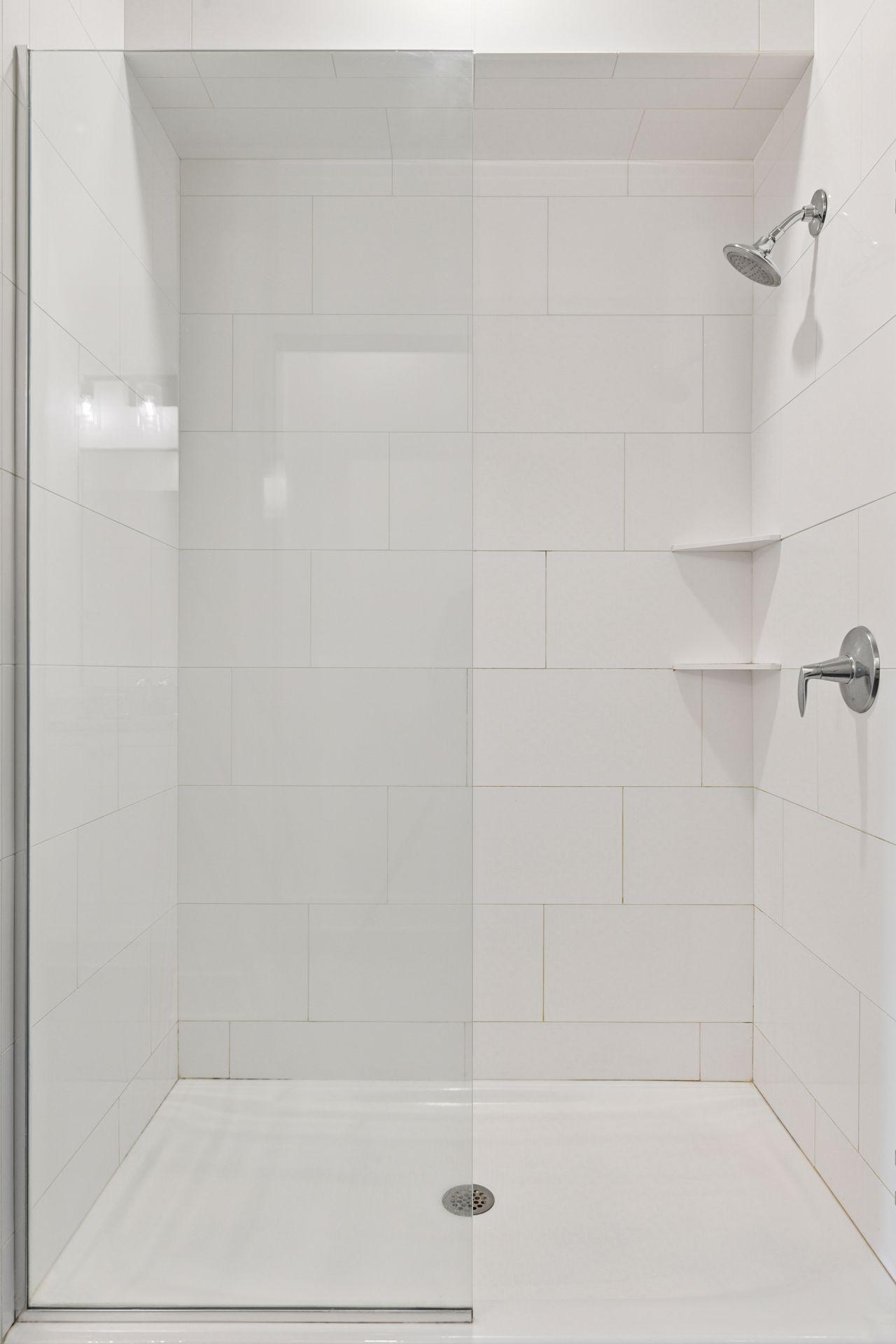 222 Ferndale Road S Unit: 207