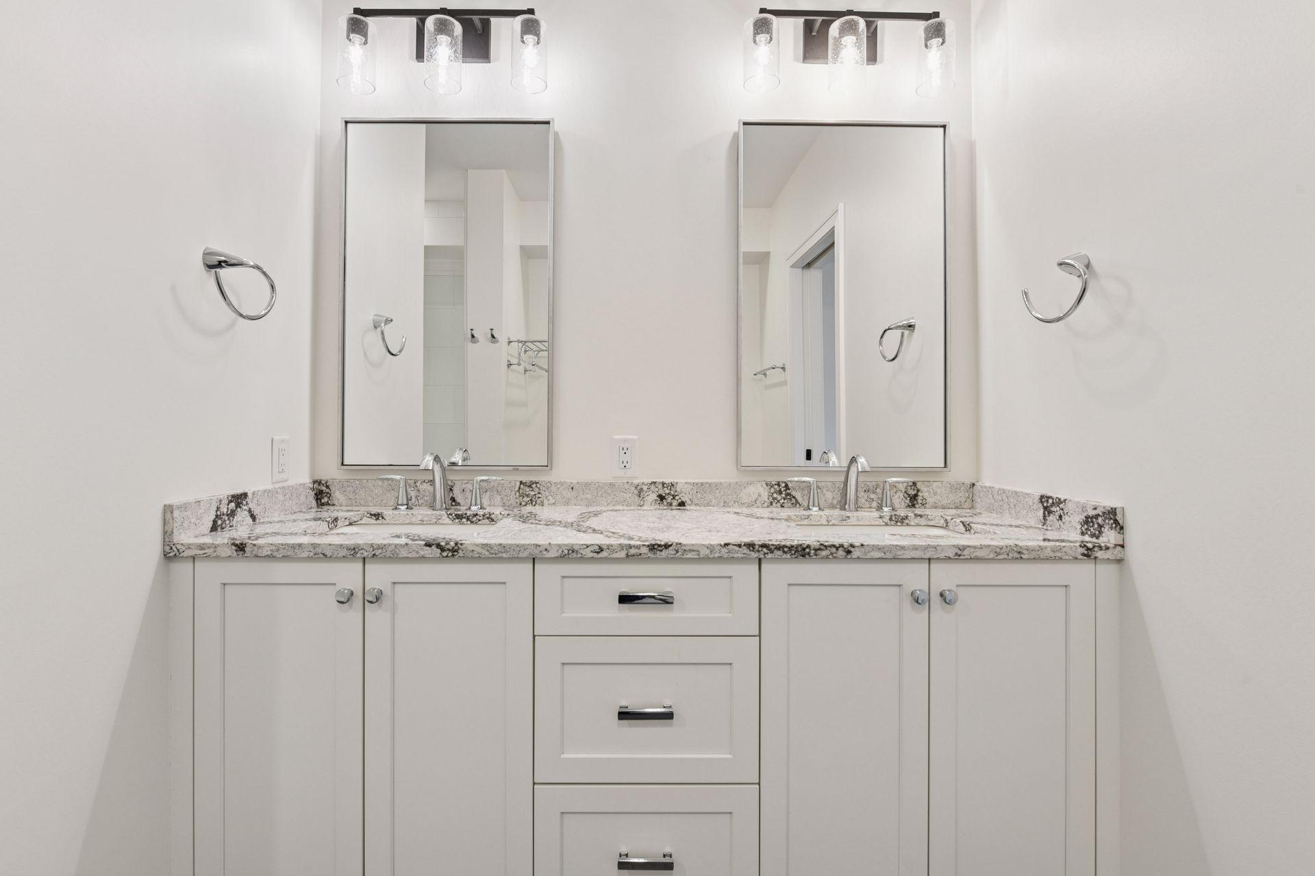 222 Ferndale Road S Unit: 207