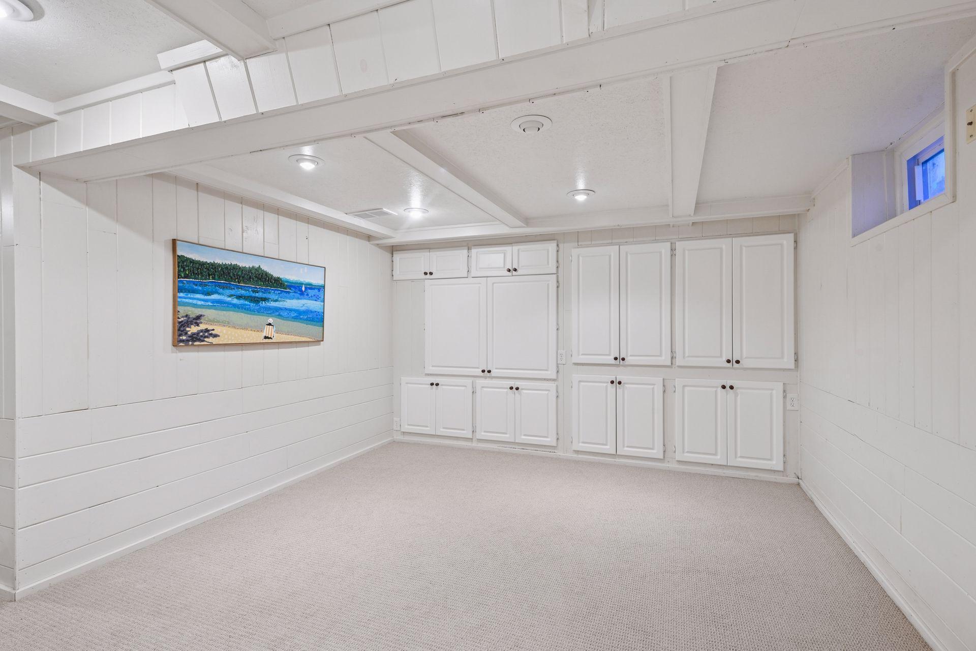 19135 Highland Avenue