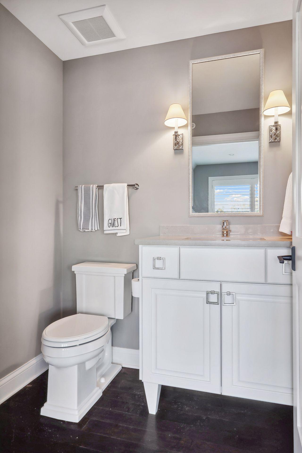 875 Lake Street N Unit: #409