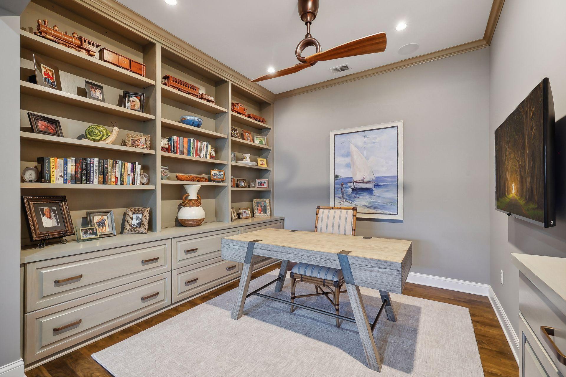 875 Lake Street N Unit: #409