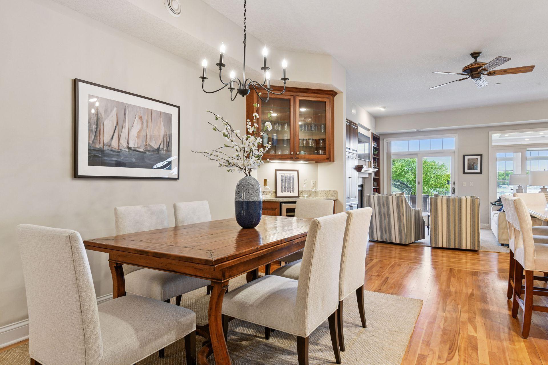 21957 Minnetonka Boulevard Unit: 16