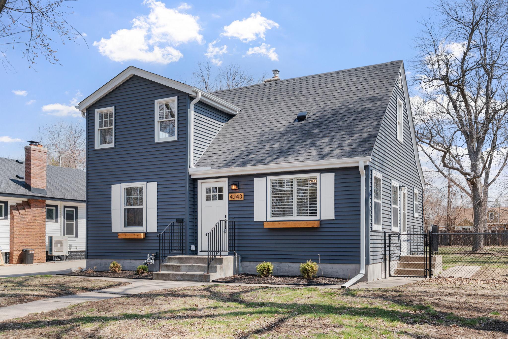 4243 Webster Avenue S