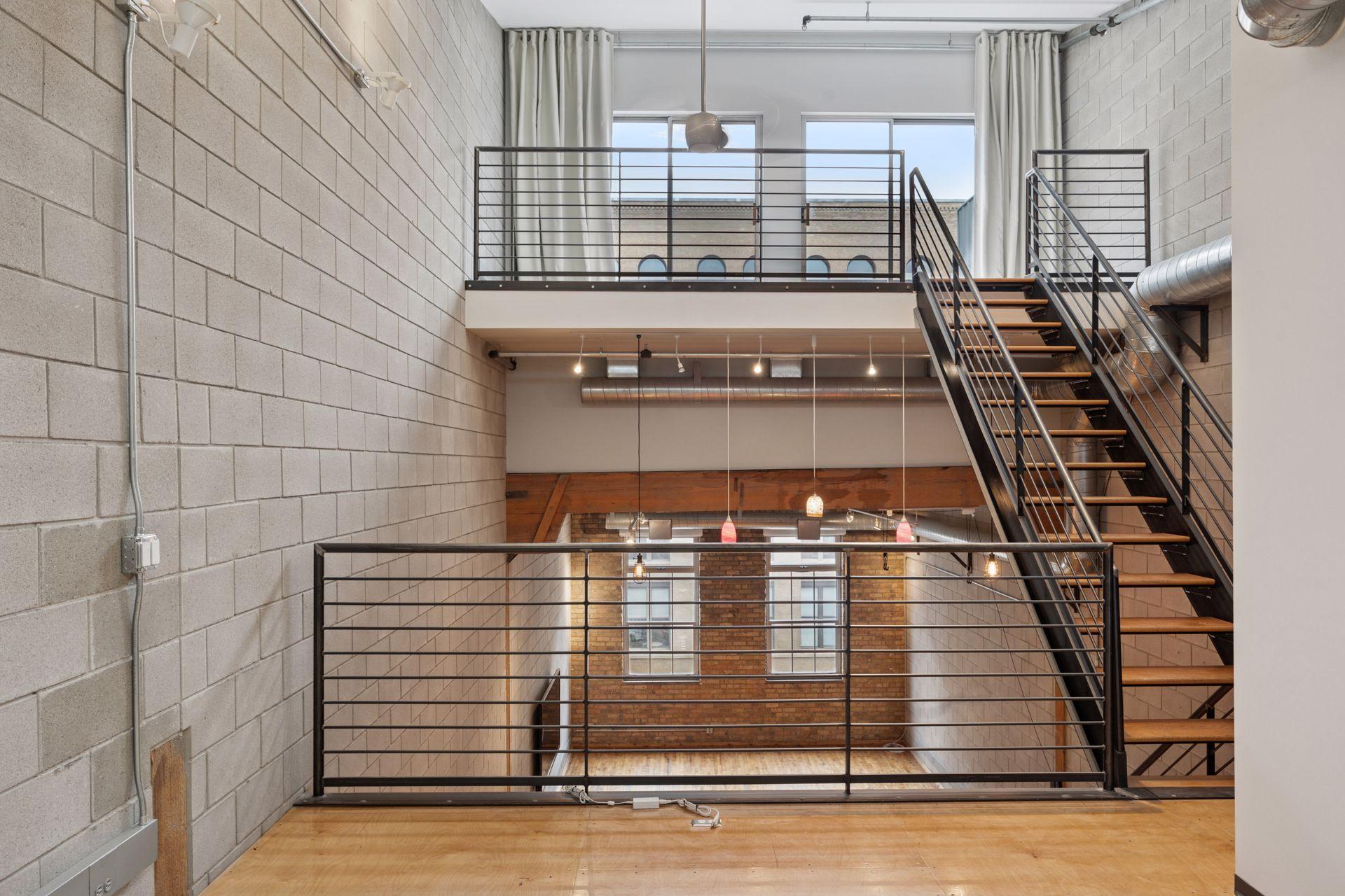 801 Washington Avenue N Unit: 316