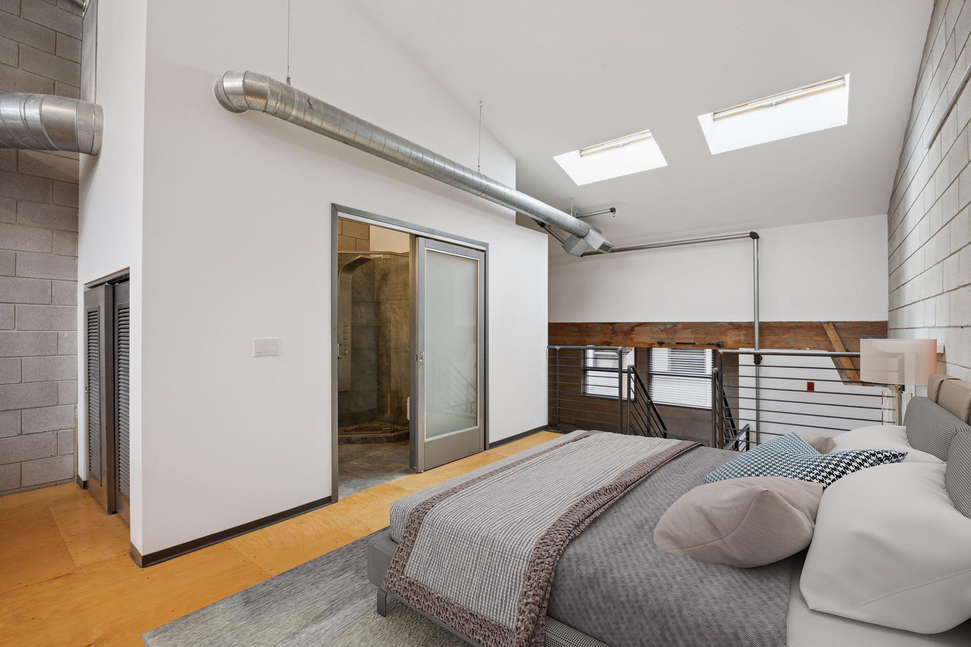 801 Washington Avenue N Unit: 316