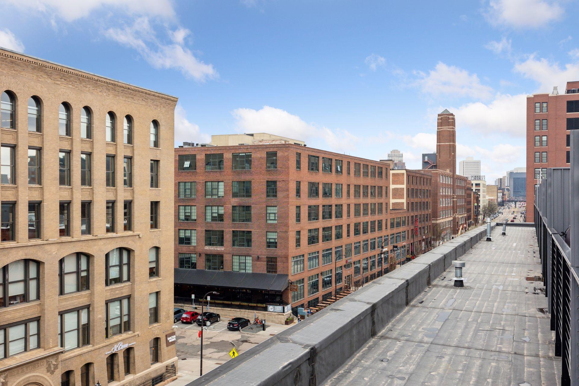 801 Washington Avenue N Unit: 316