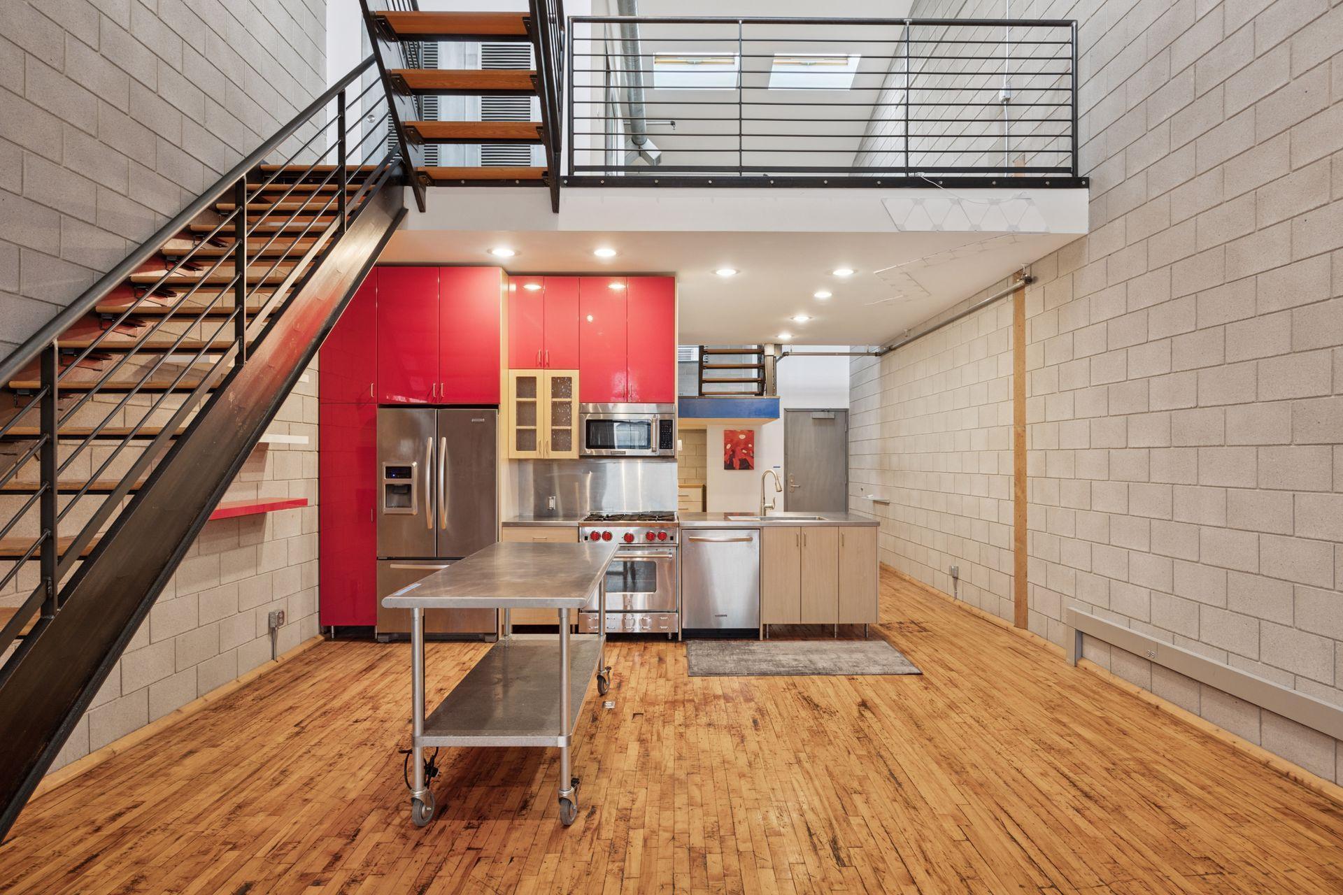 801 Washington Avenue N Unit: 316