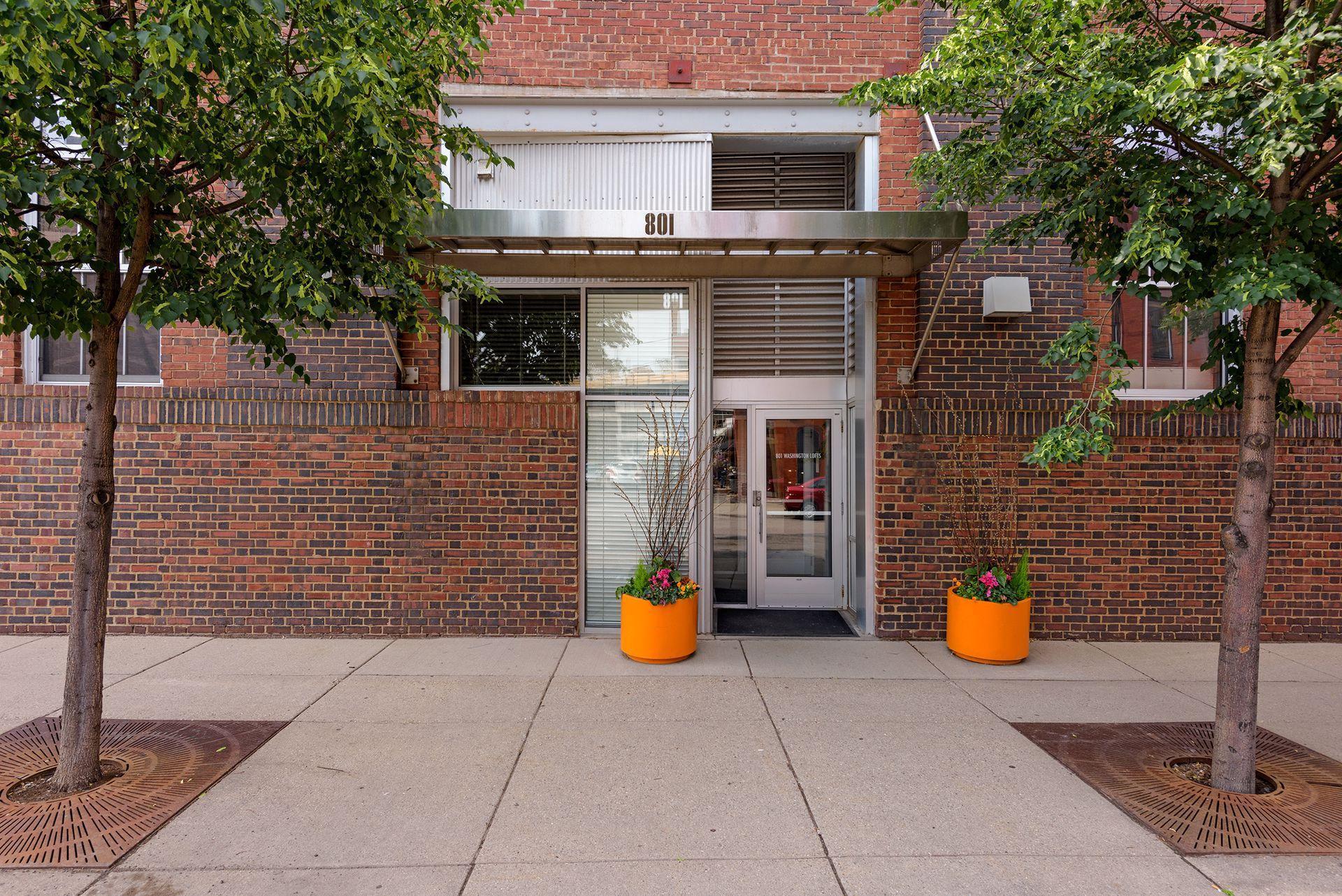 801 Washington Avenue N Unit: 316