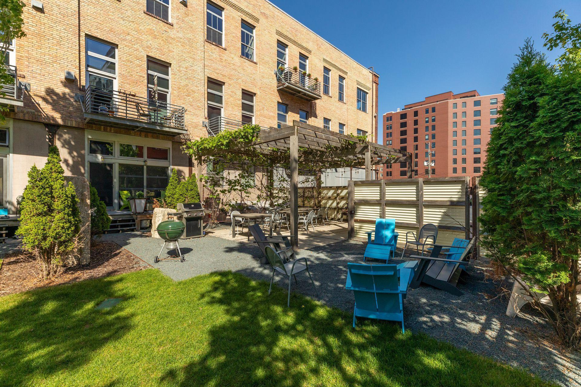 801 Washington Avenue N Unit: 316