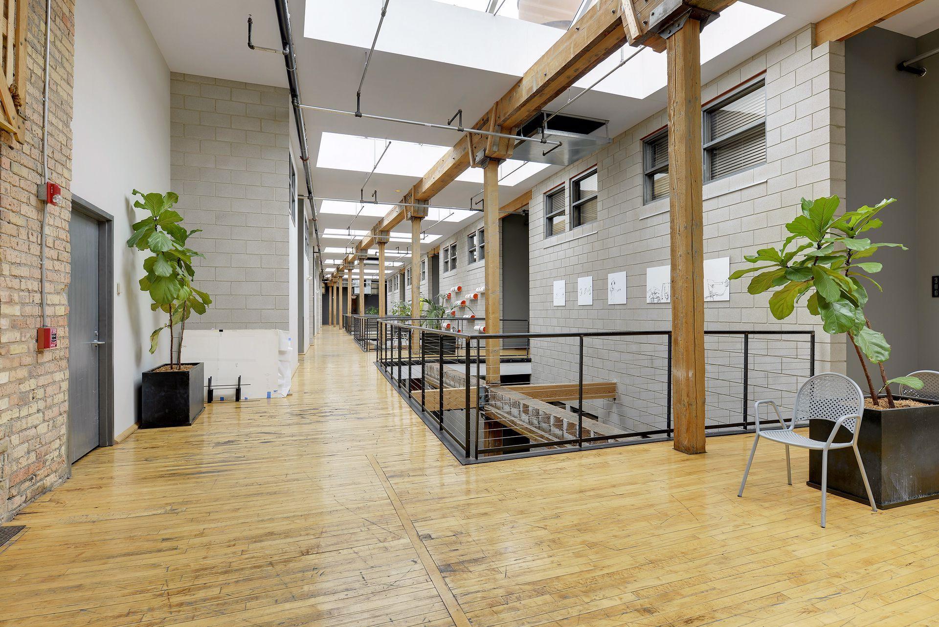801 Washington Avenue N Unit: 316