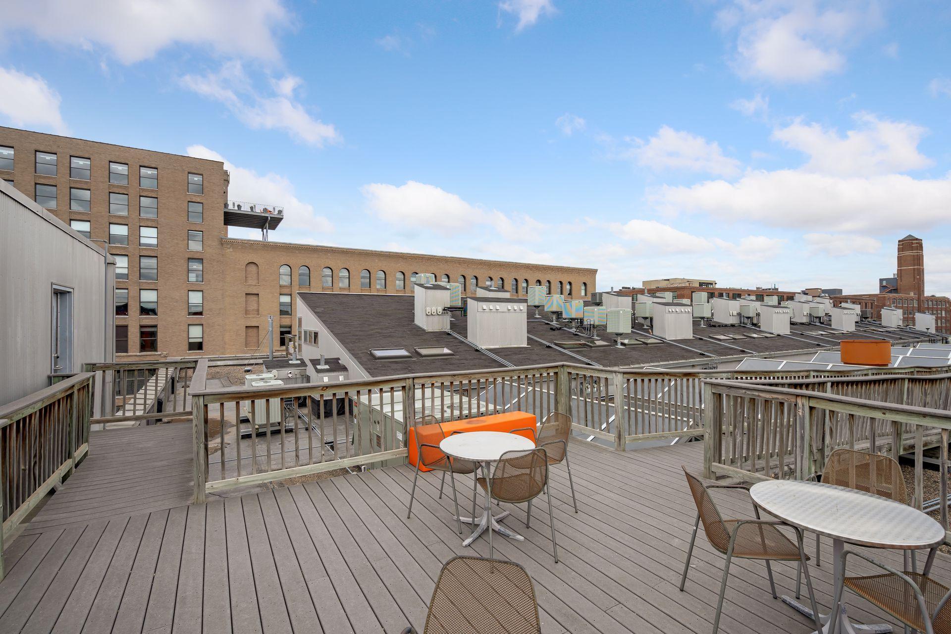 801 Washington Avenue N Unit: 316