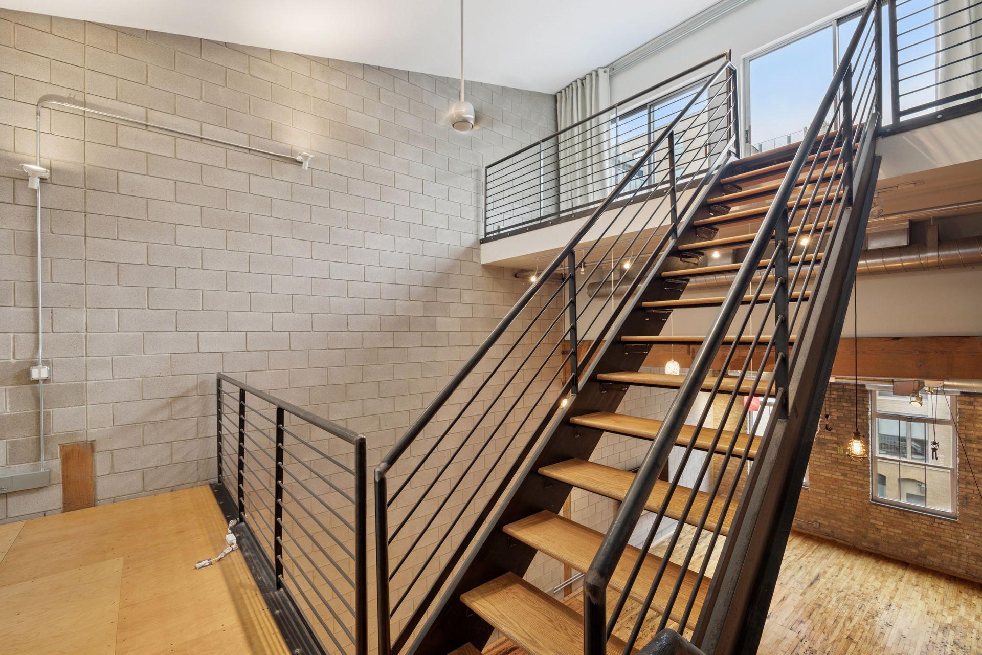 801 Washington Avenue N Unit: 316