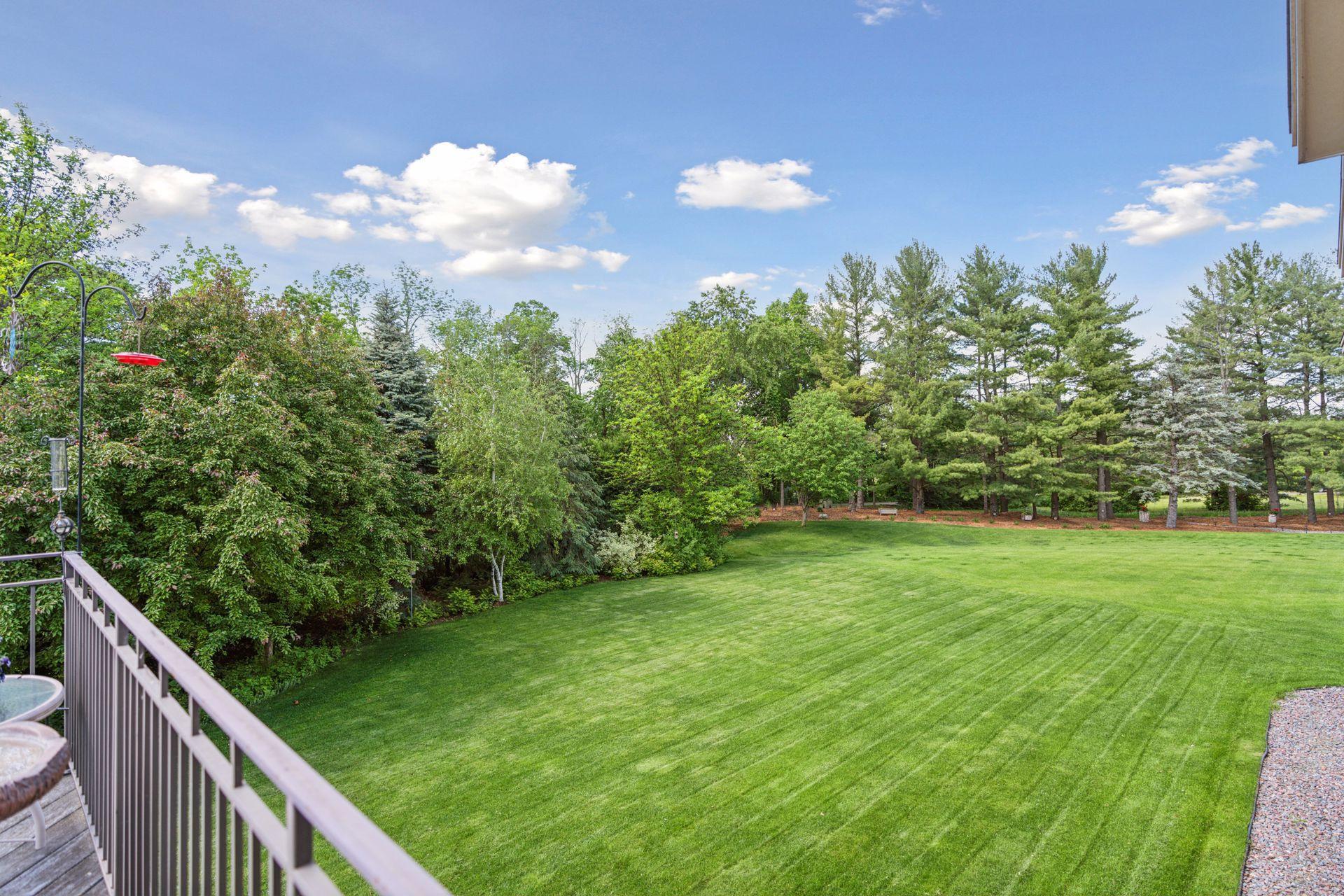 4640 Bluebell Trail N