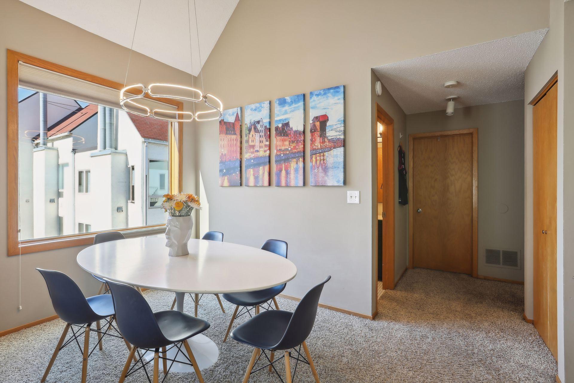 3047 Lake Shore Drive Unit: B