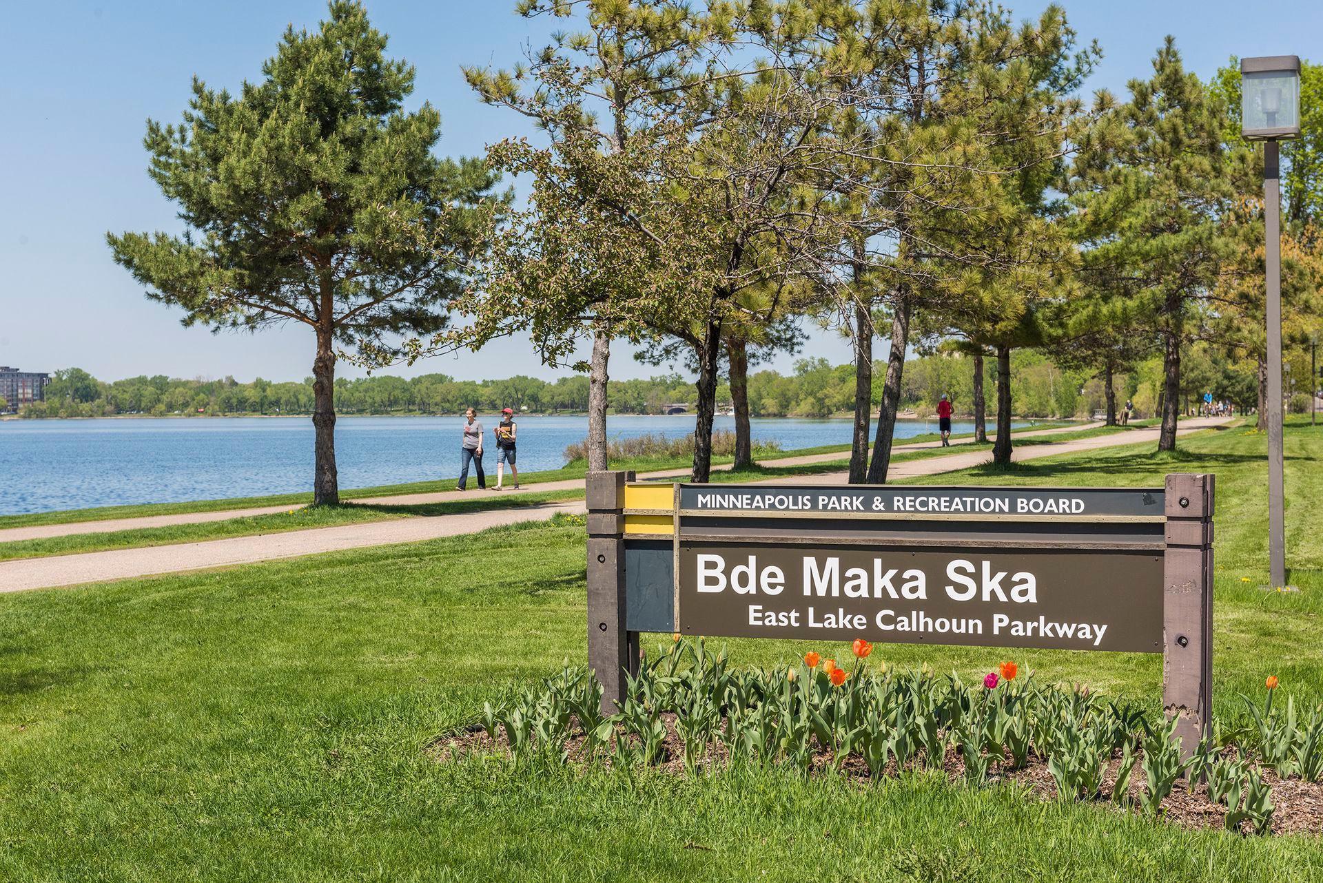 3047 Lake Shore Drive Unit: B