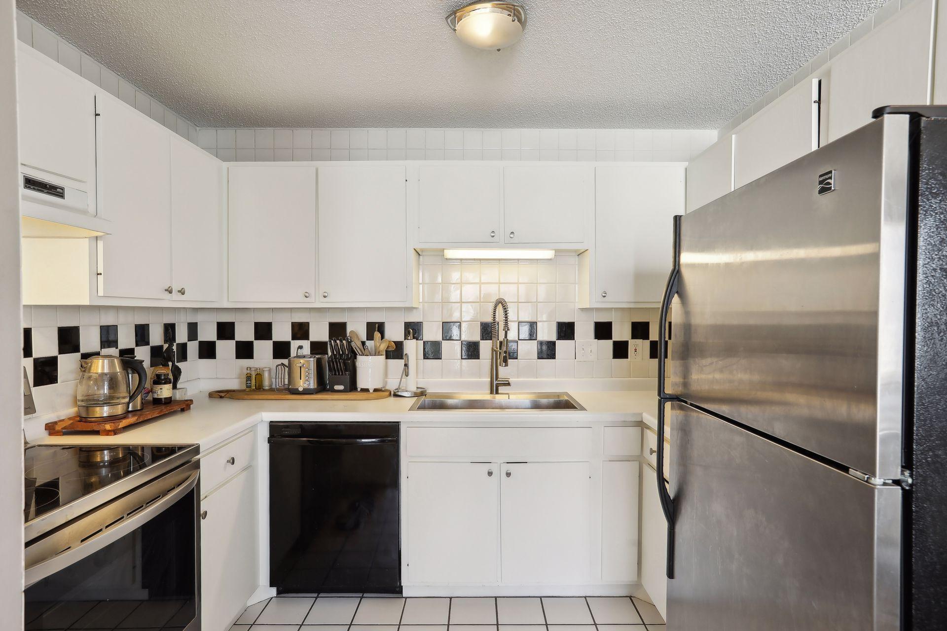3047 Lake Shore Drive Unit: B
