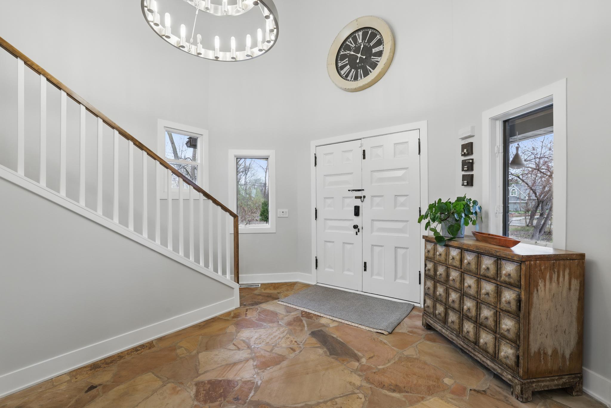 211 Peninsula Road