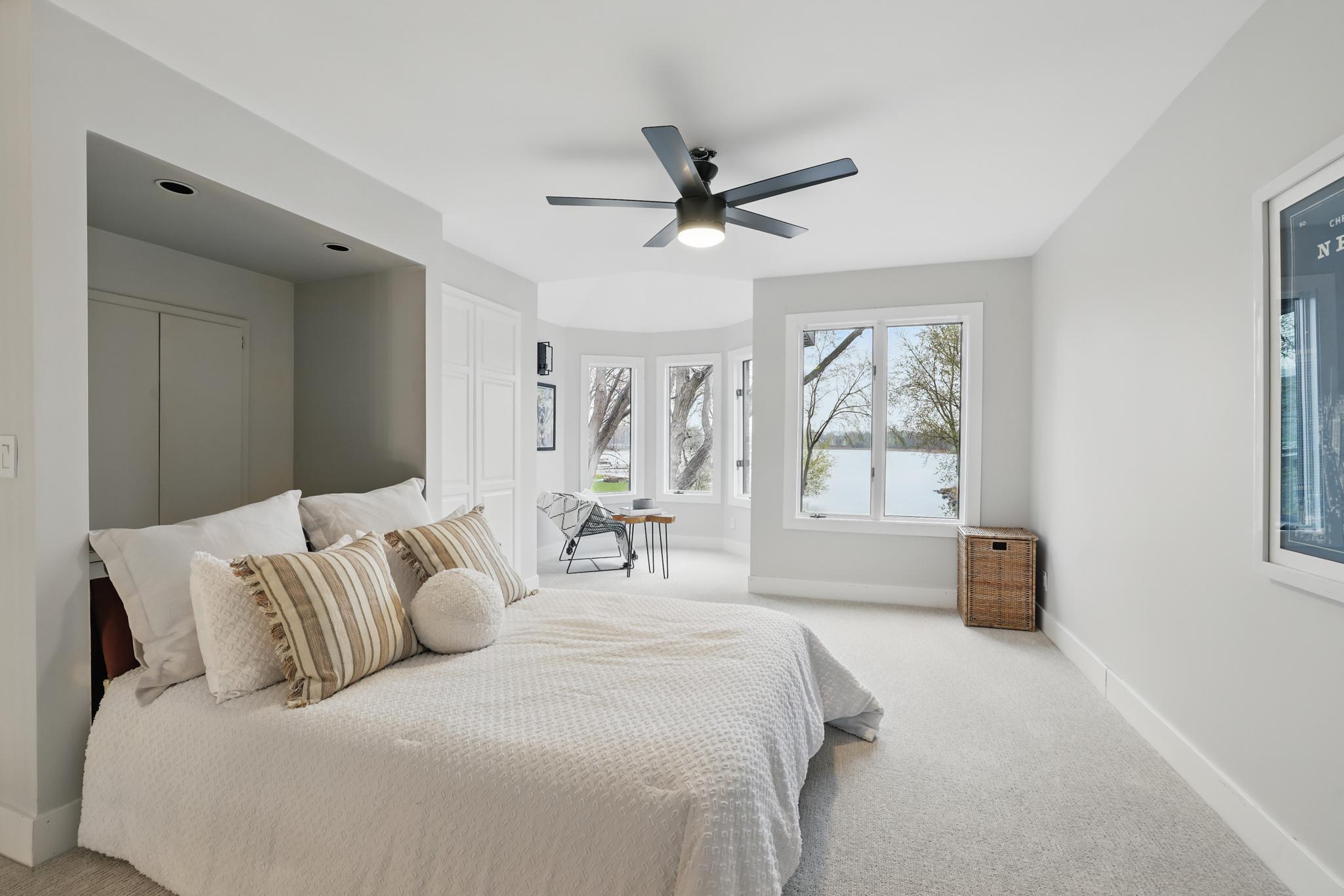 211 Peninsula Road