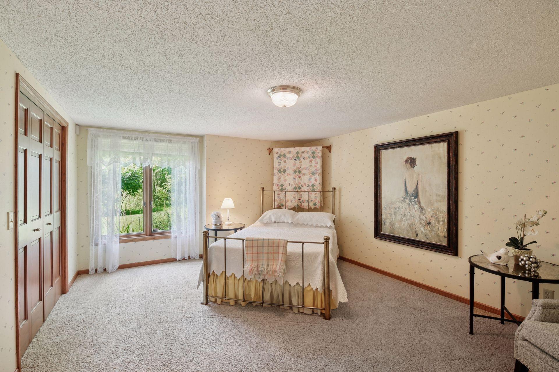 5325 Saddle Ridge Trail