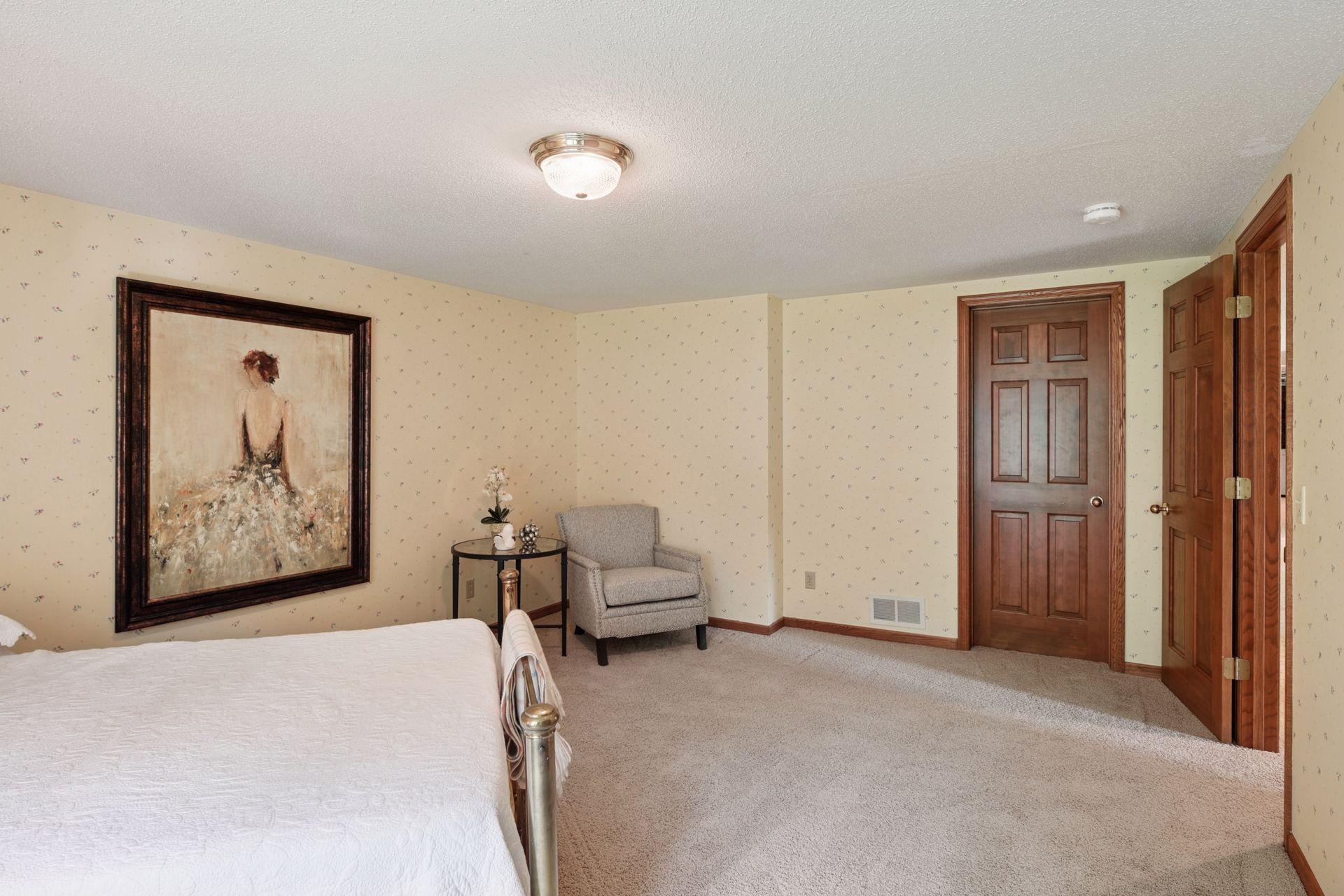 5325 Saddle Ridge Trail