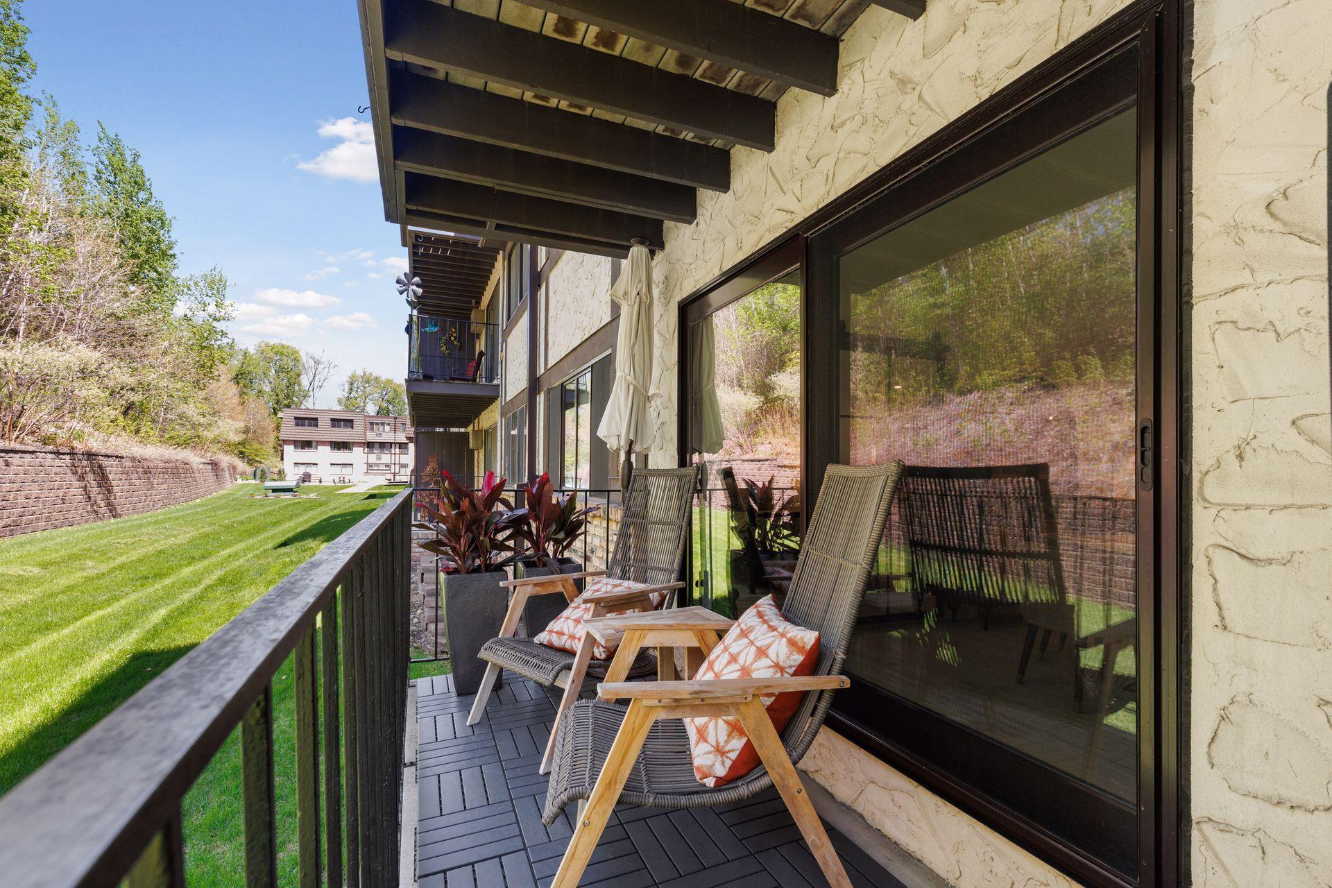 215 Barry Avenue S Unit: 116 and 114