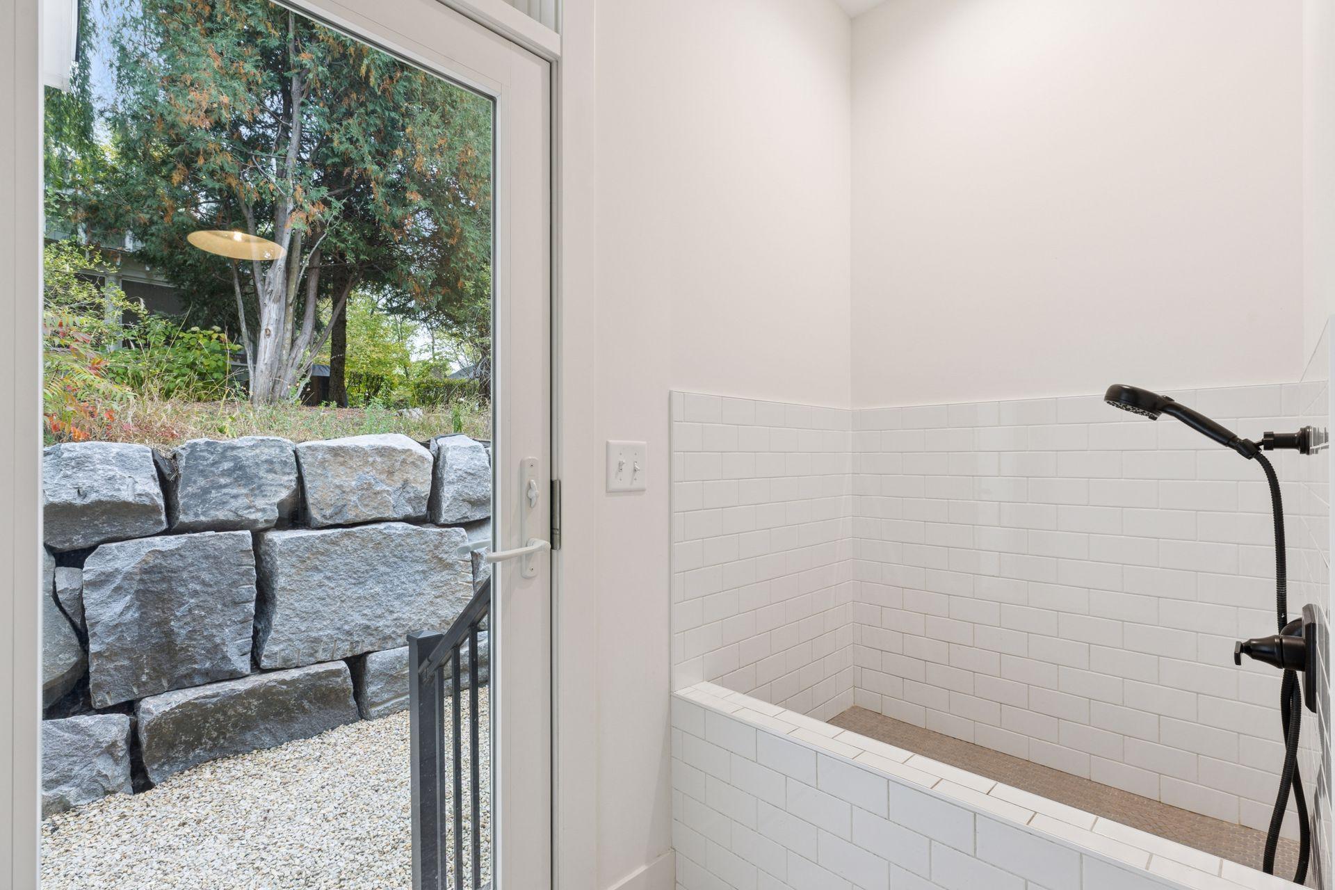 550 Orono Orchards Road S