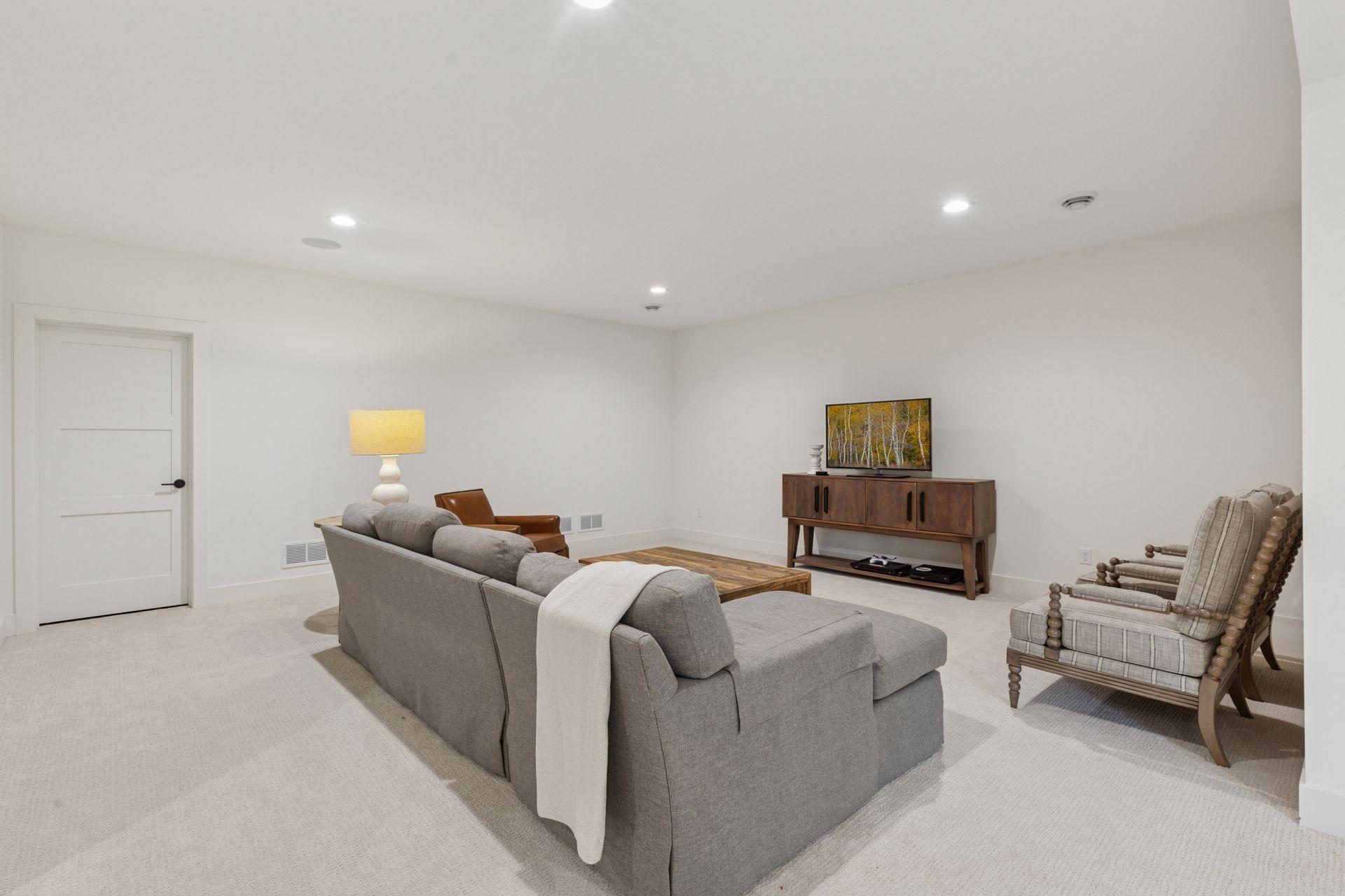 550 Orono Orchards Road S