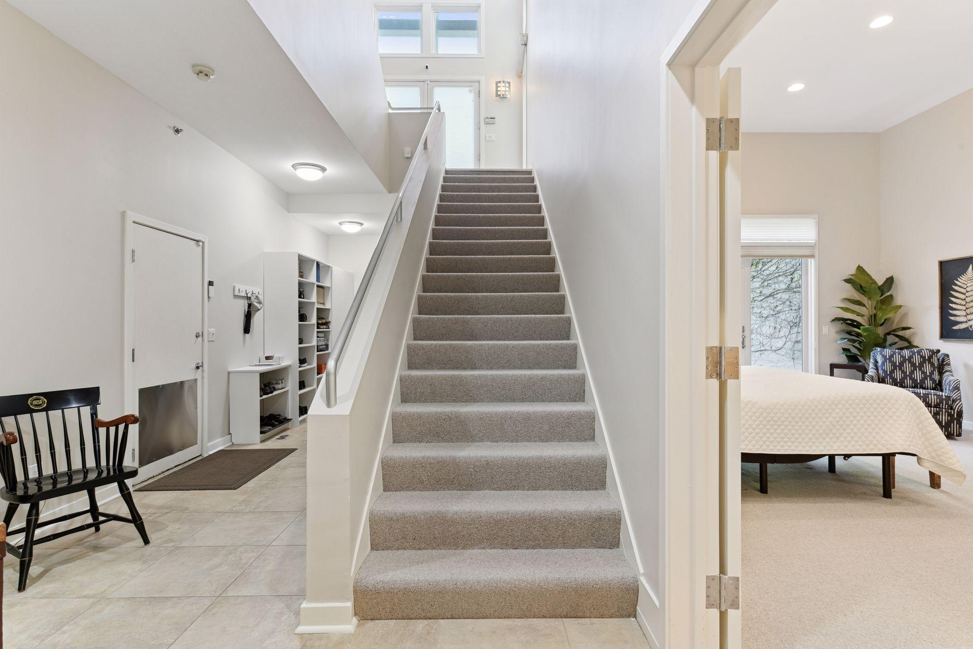 903 Kenwood Parkway