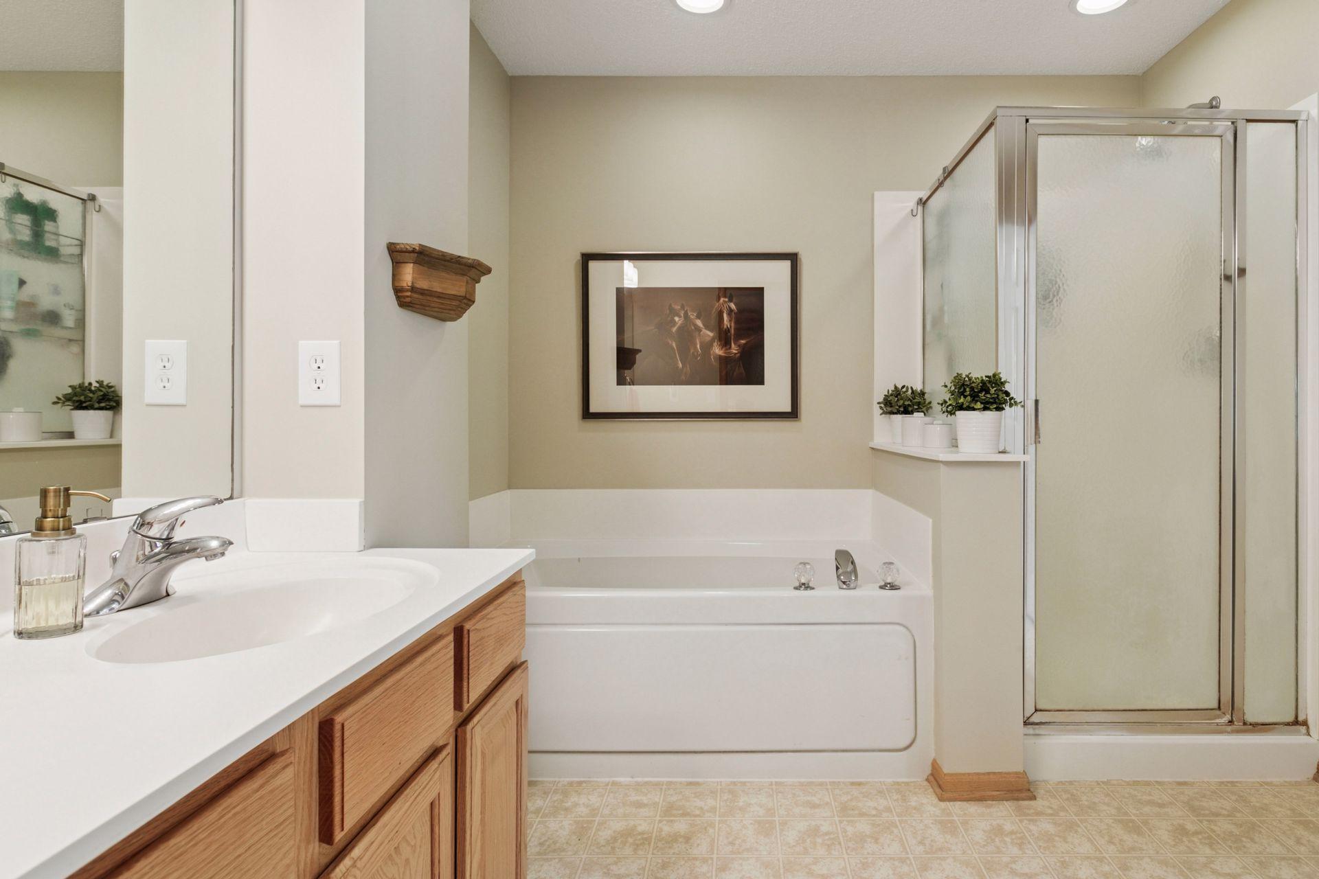 13700 54th Avenue N Unit: 405