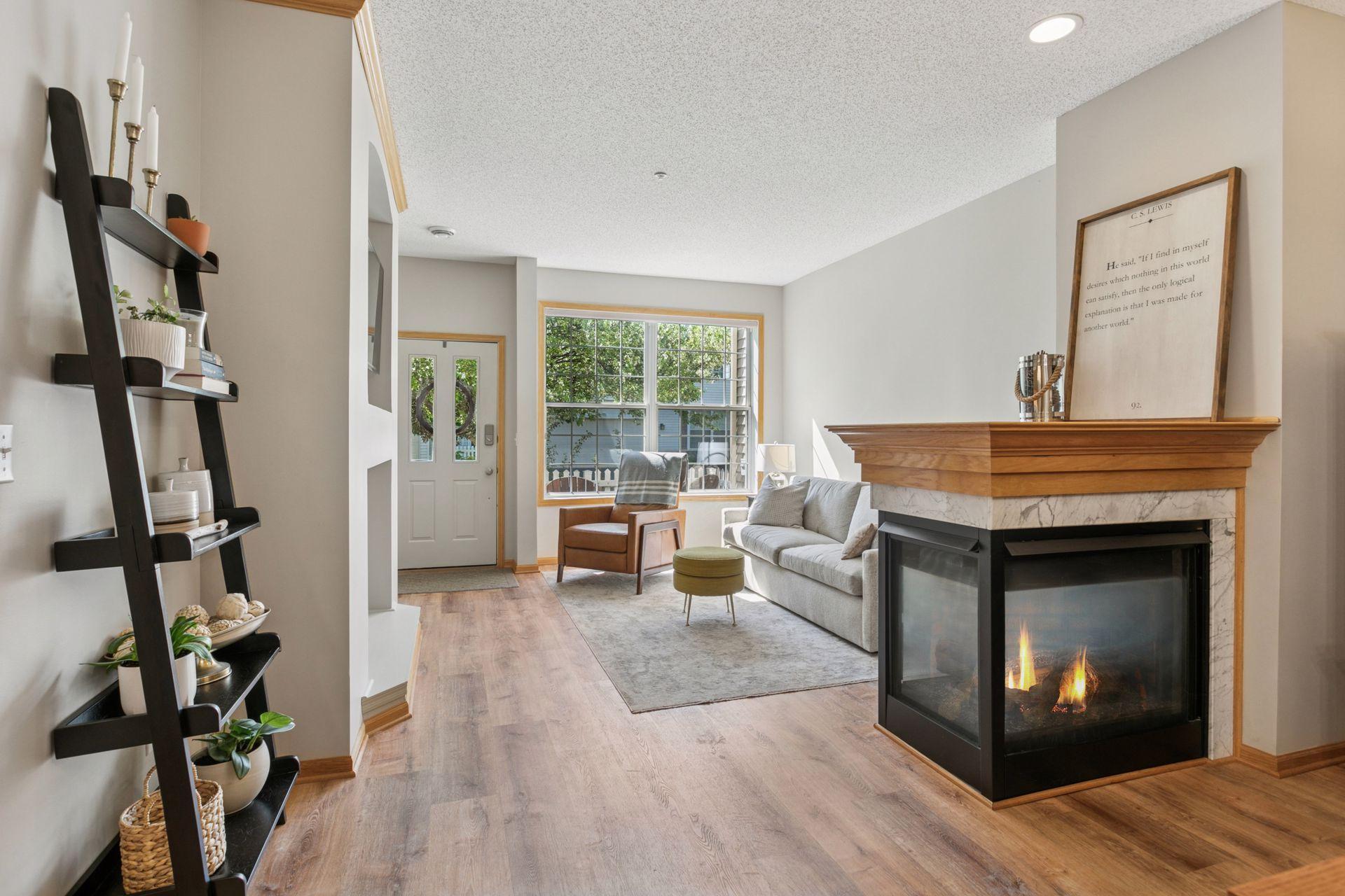 13700 54th Avenue N Unit: 405