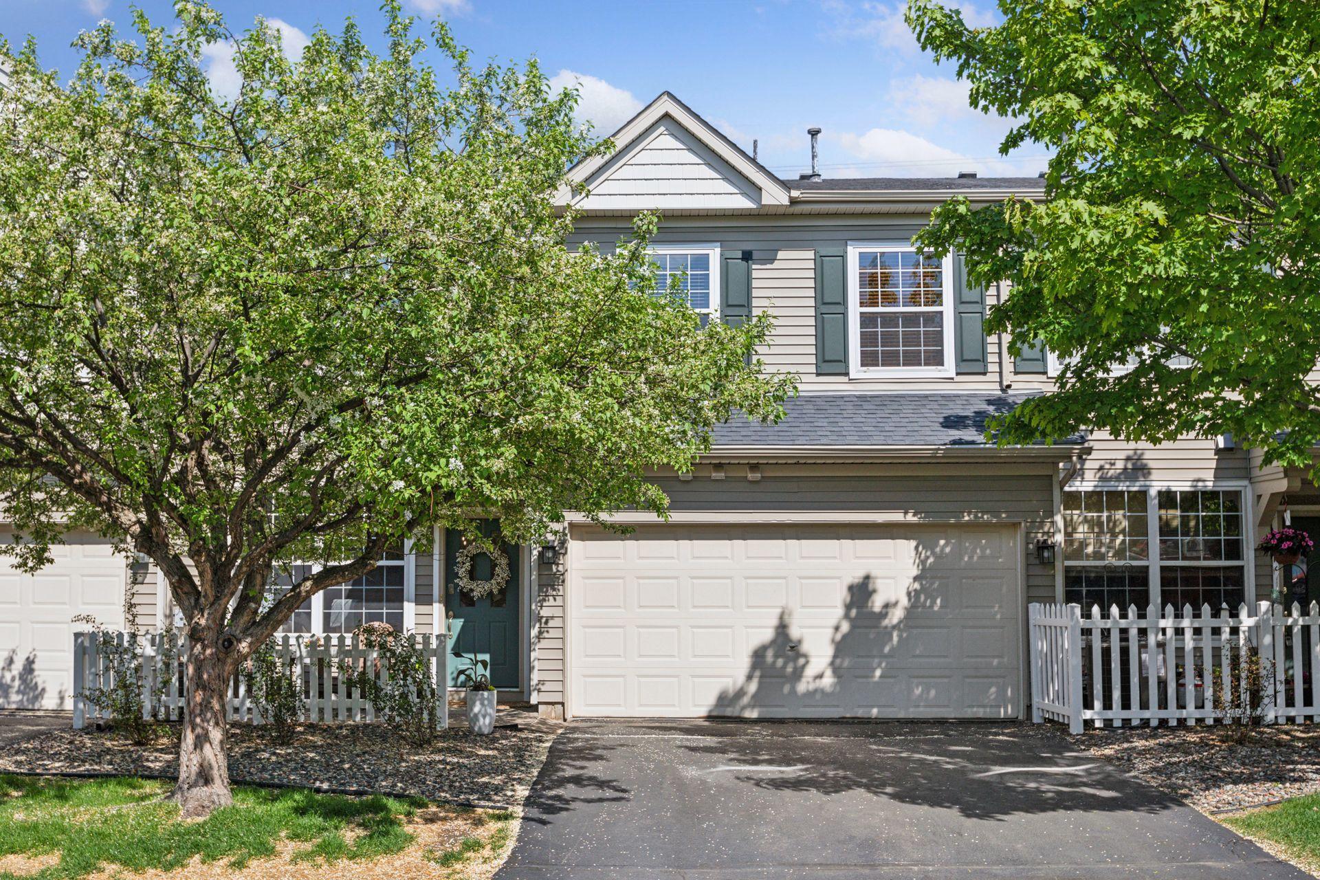 13700 54th Avenue N Unit: 405