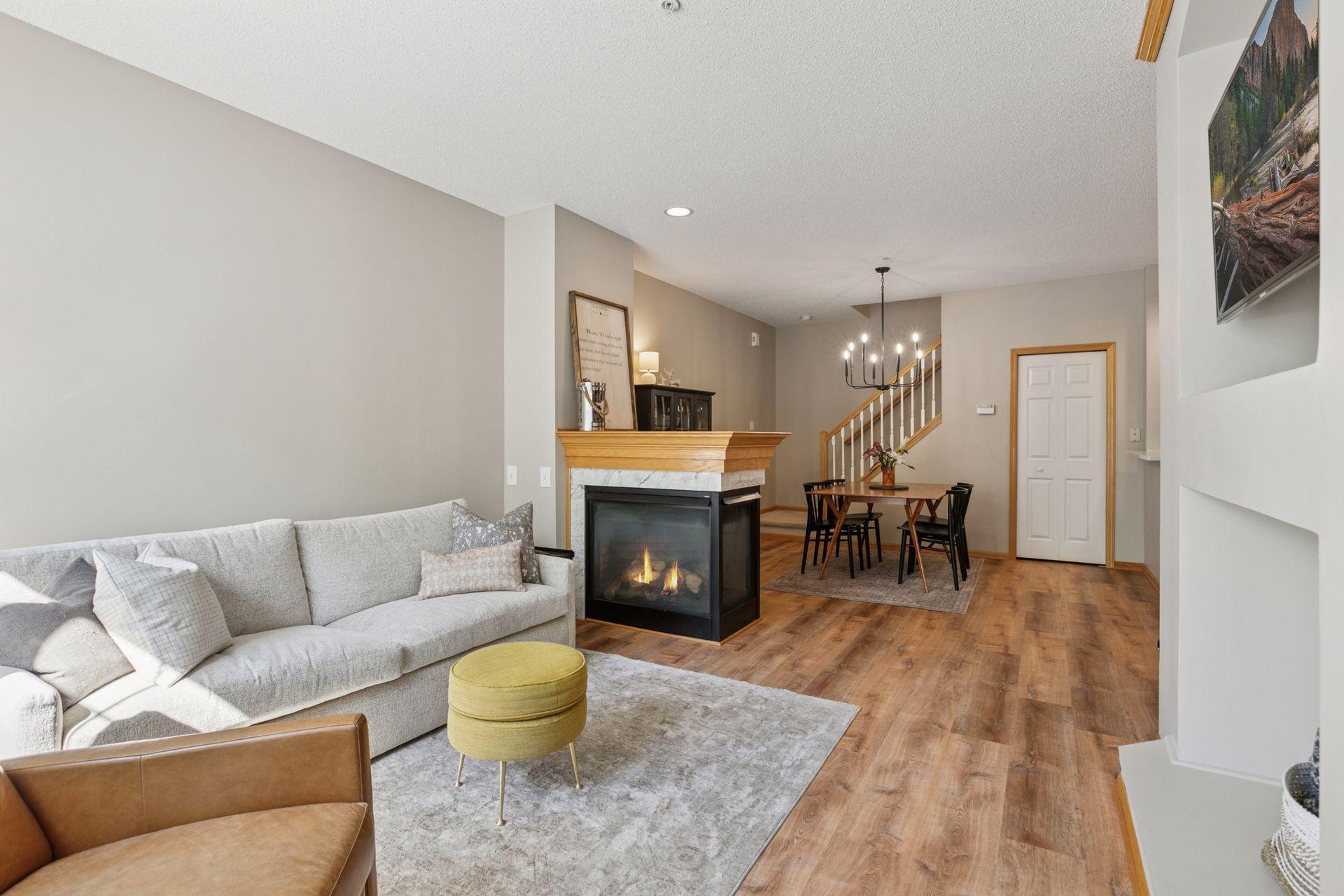 13700 54th Avenue N Unit: 405