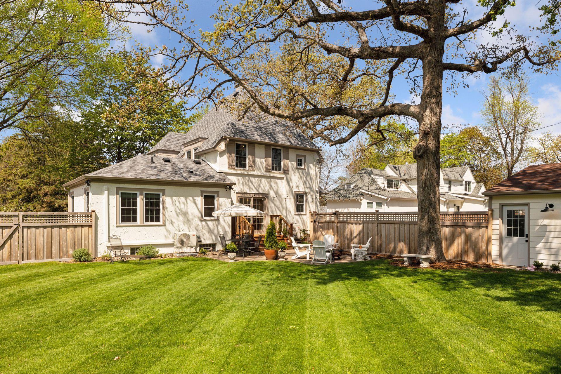 225 Holly Road
