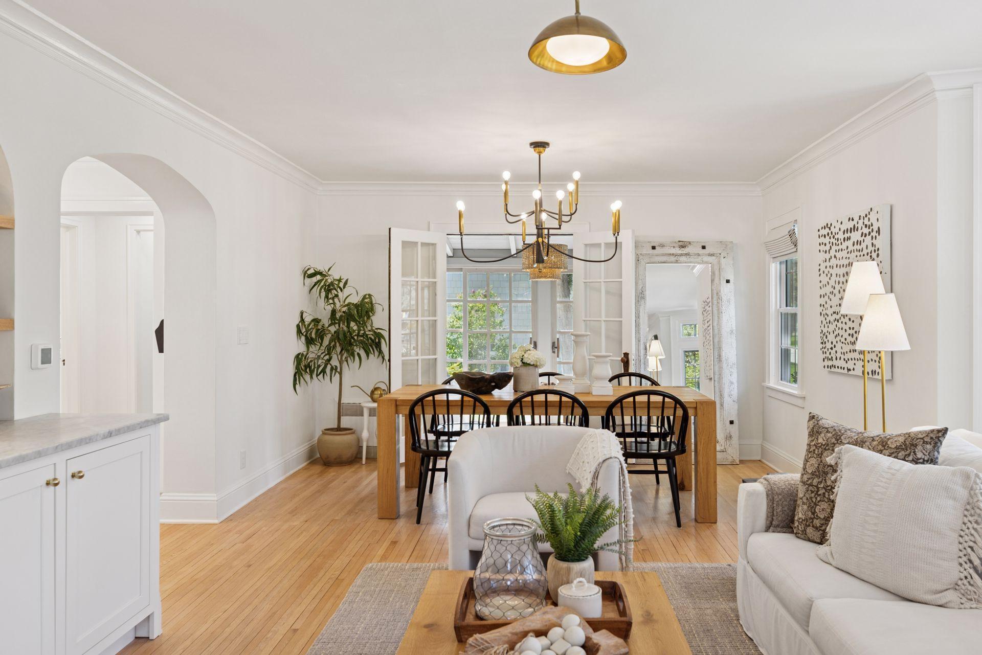 225 Holly Road