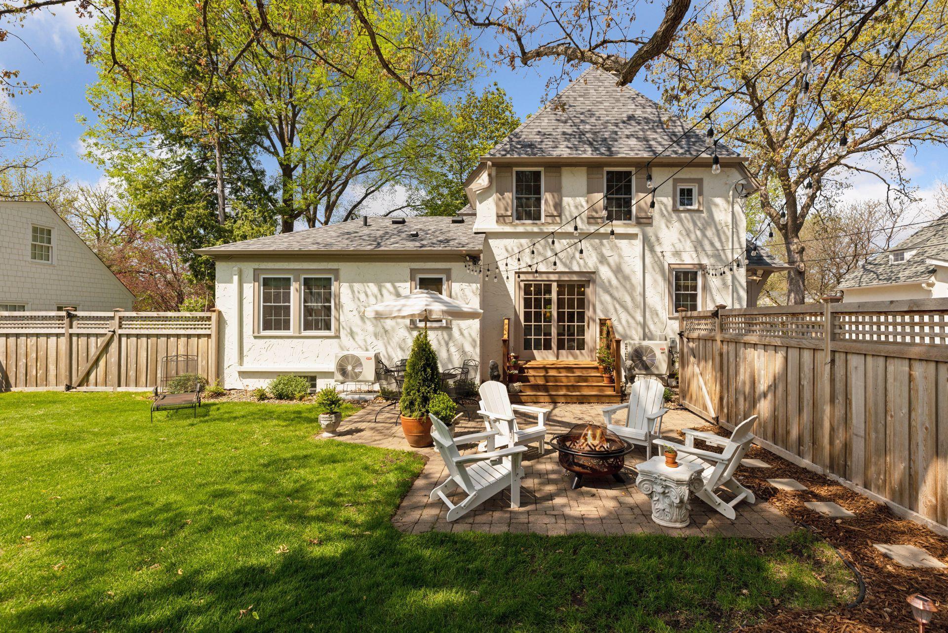 225 Holly Road
