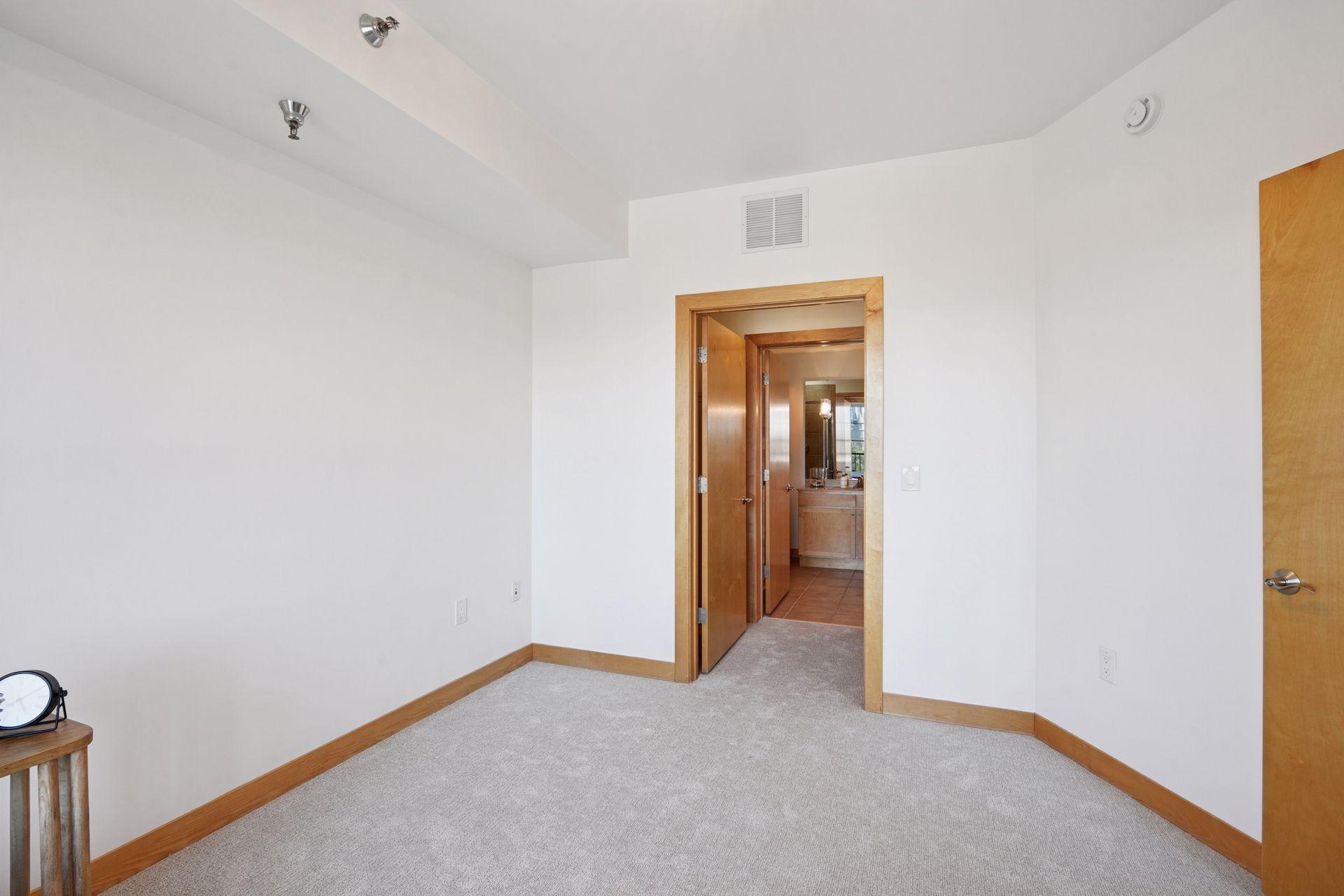 317 Groveland Avenue Unit: 514