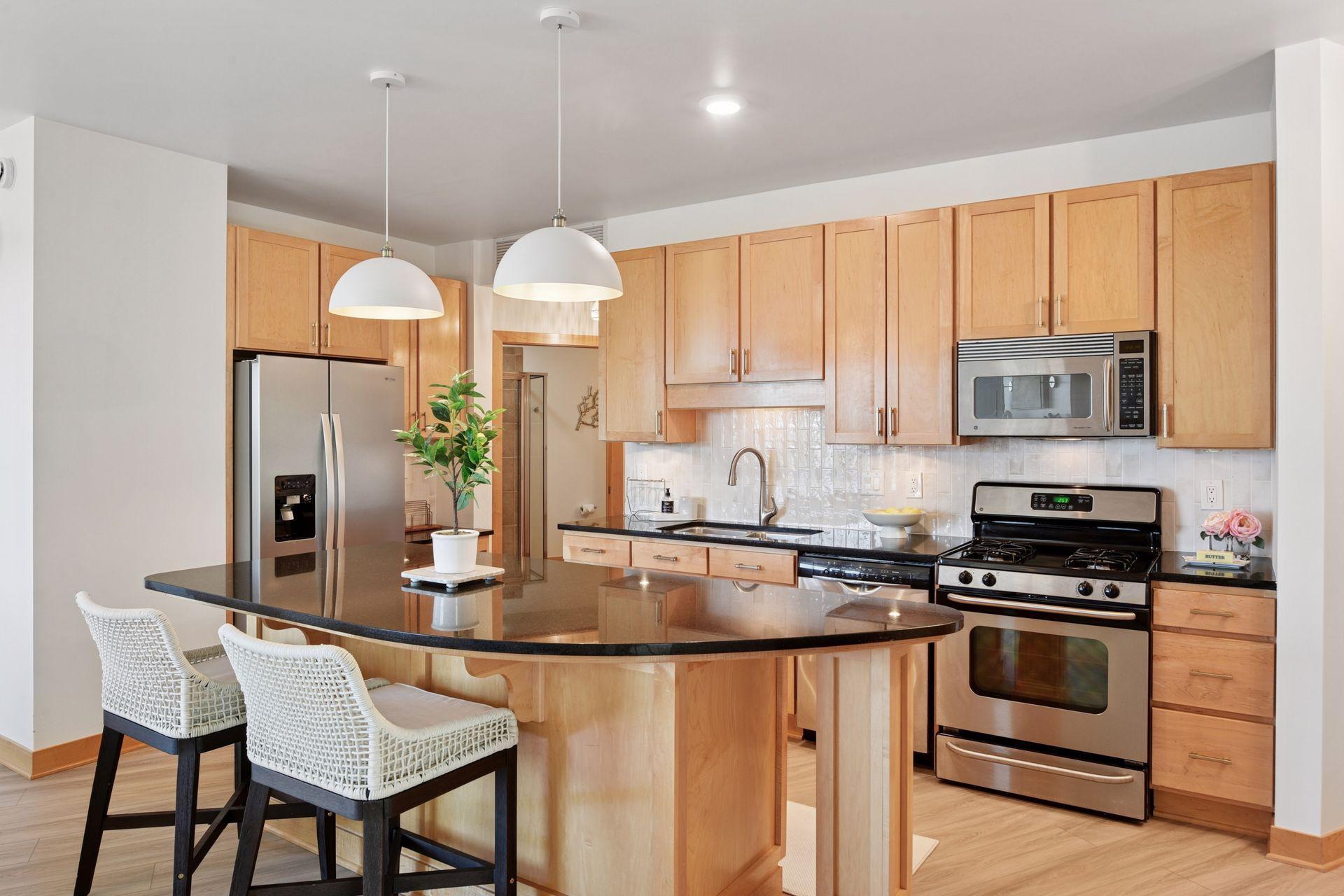 317 Groveland Avenue Unit: 514