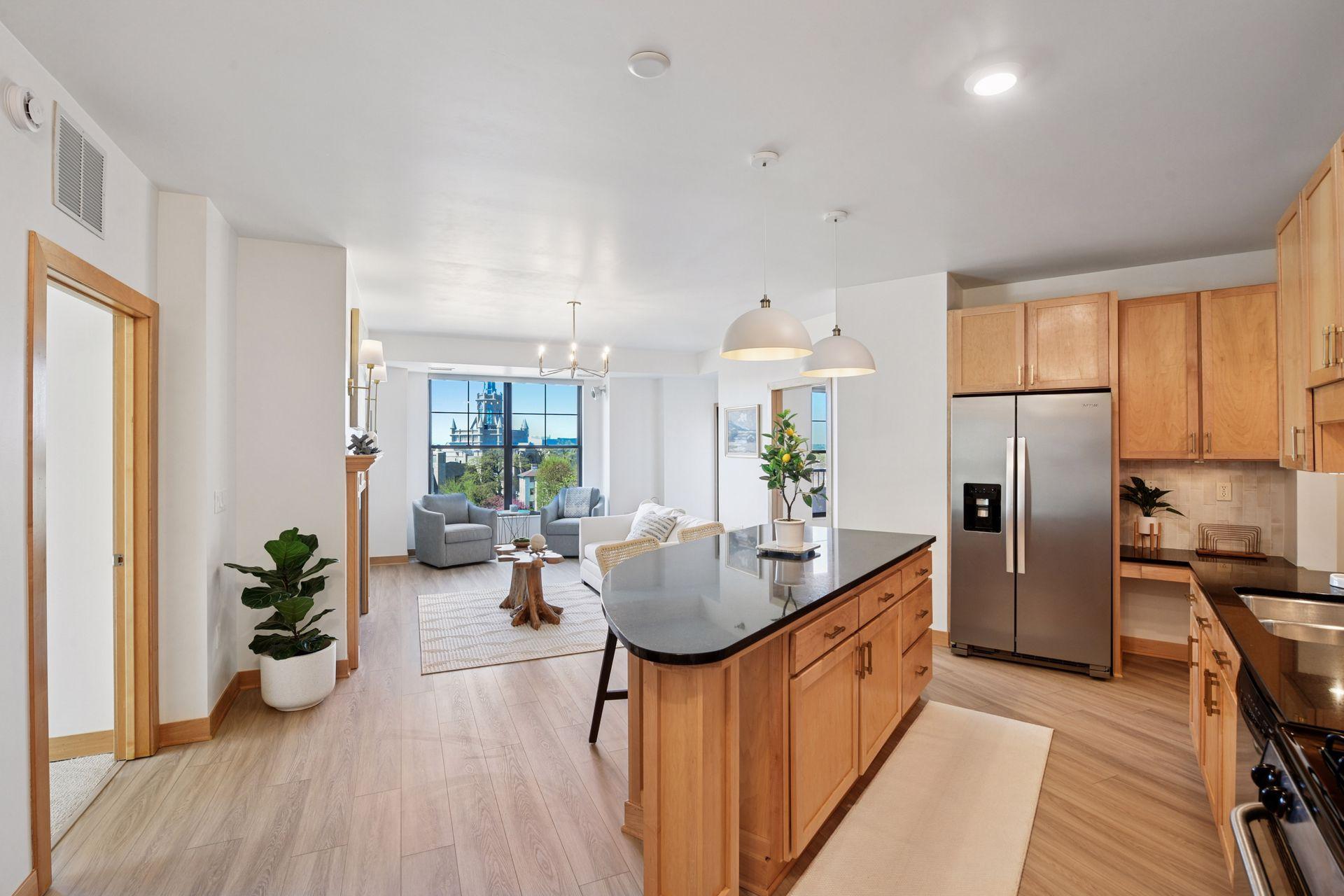 317 Groveland Avenue Unit: 514