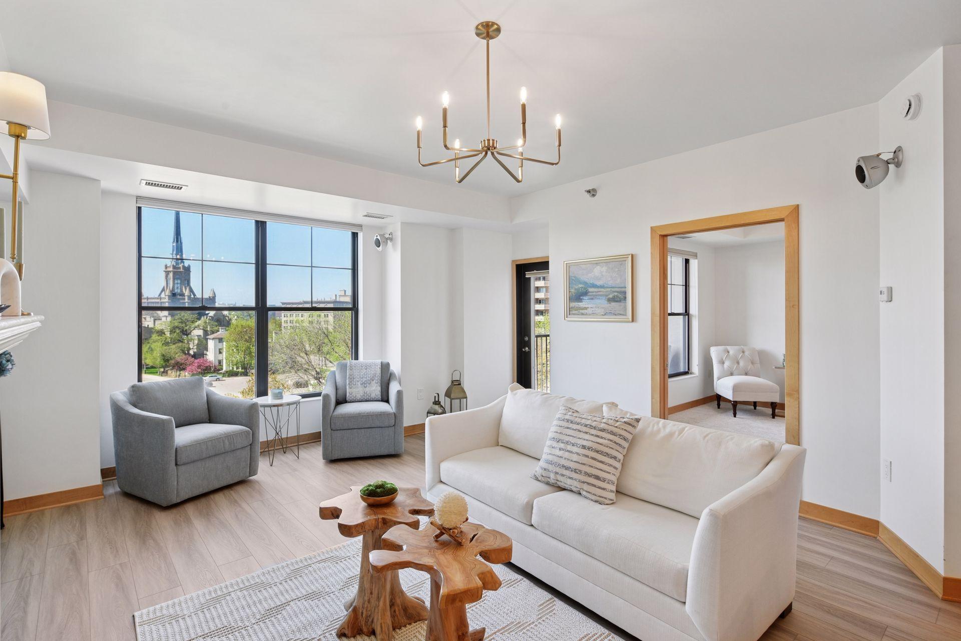 317 Groveland Avenue Unit: 514