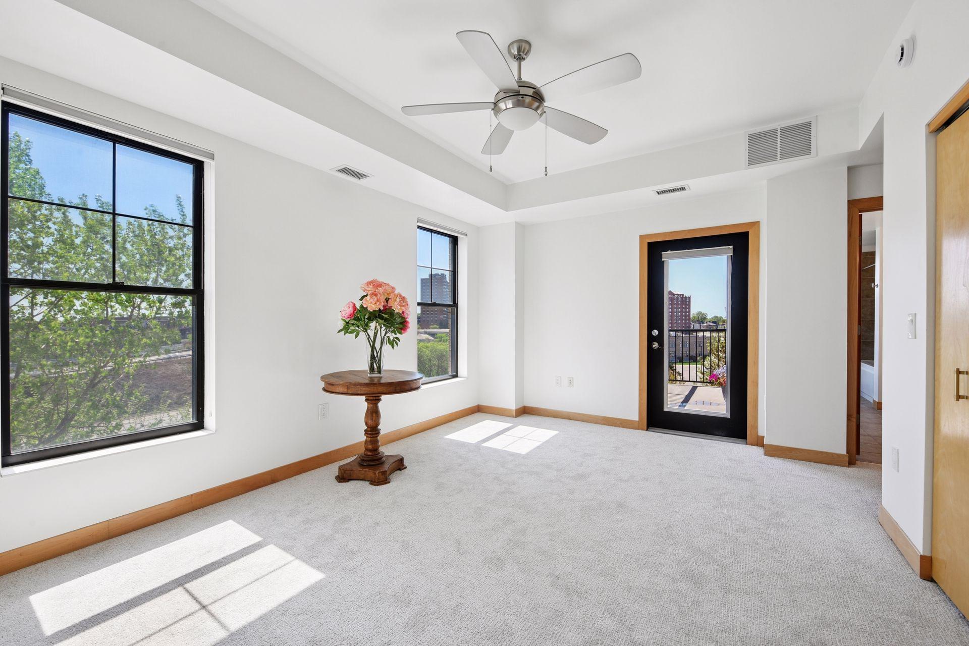 317 Groveland Avenue Unit: 514