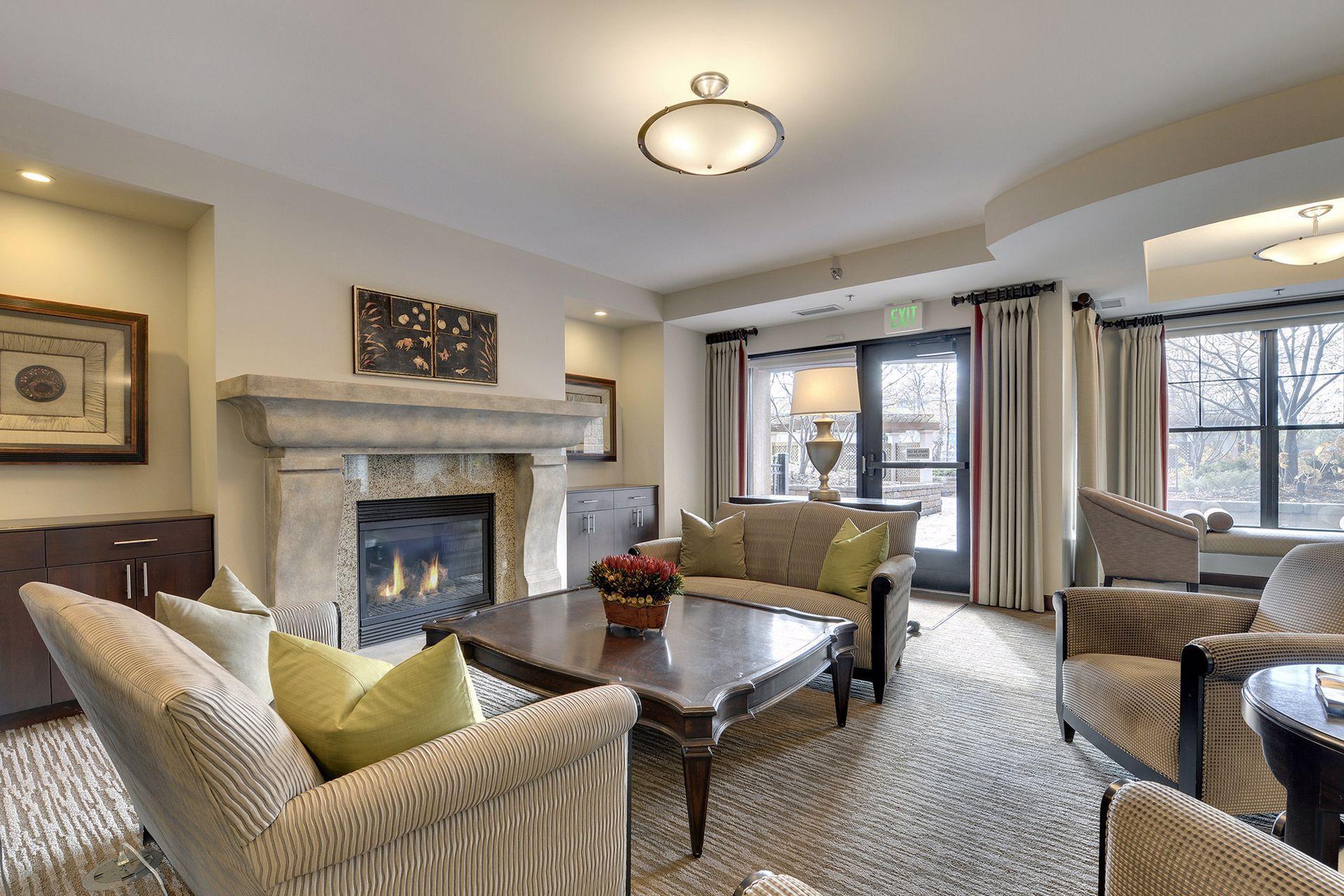 317 Groveland Avenue Unit: 514