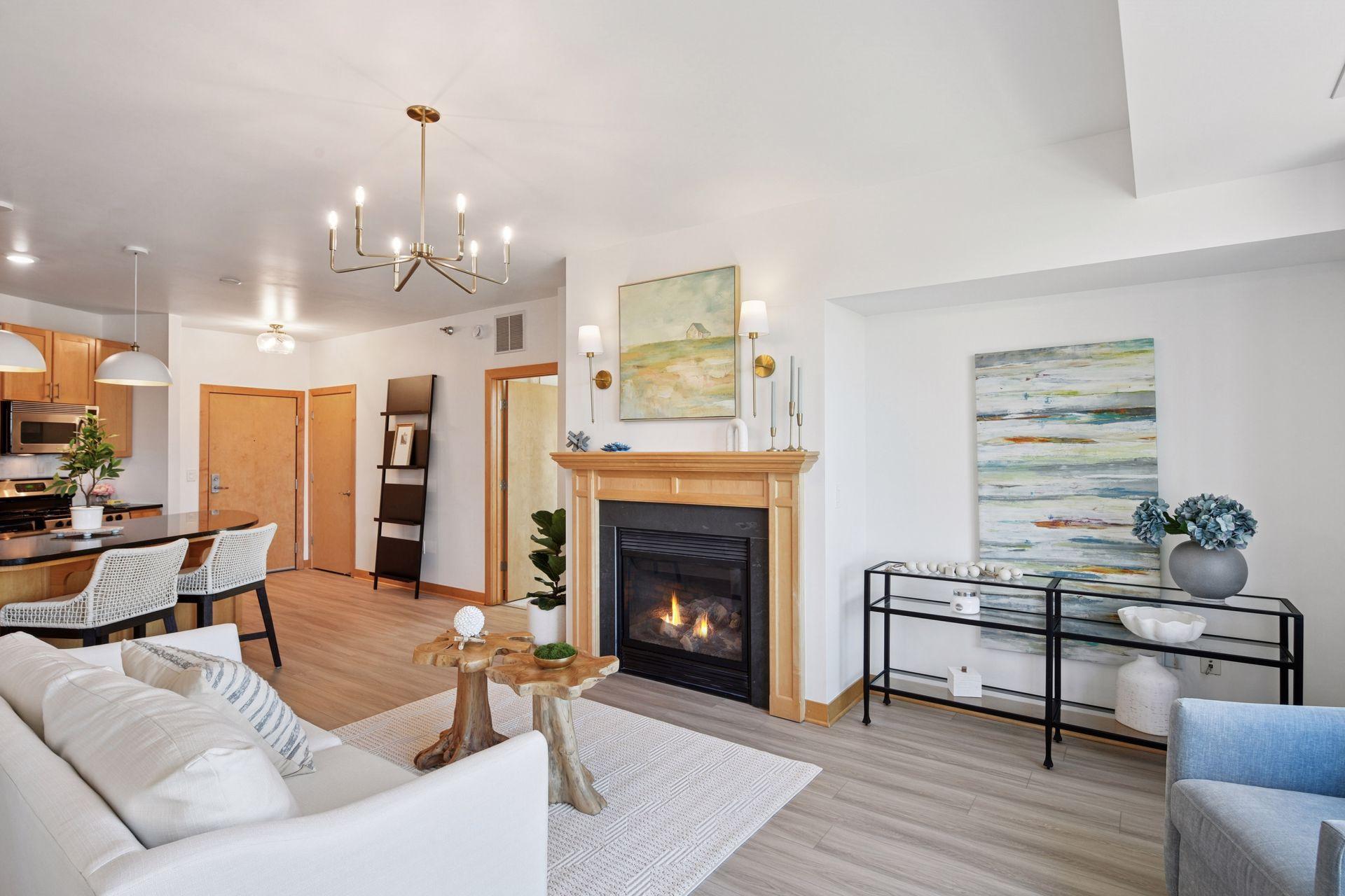 317 Groveland Avenue Unit: 514