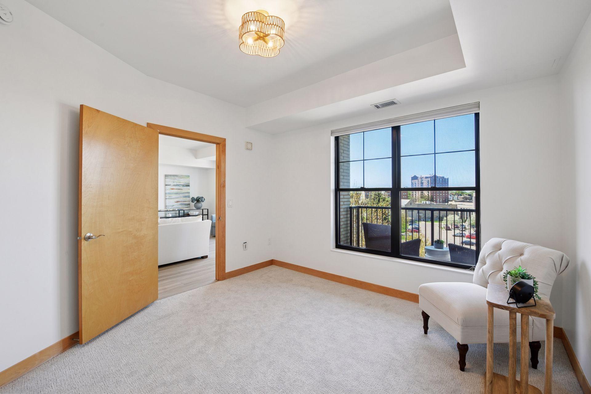 317 Groveland Avenue Unit: 514