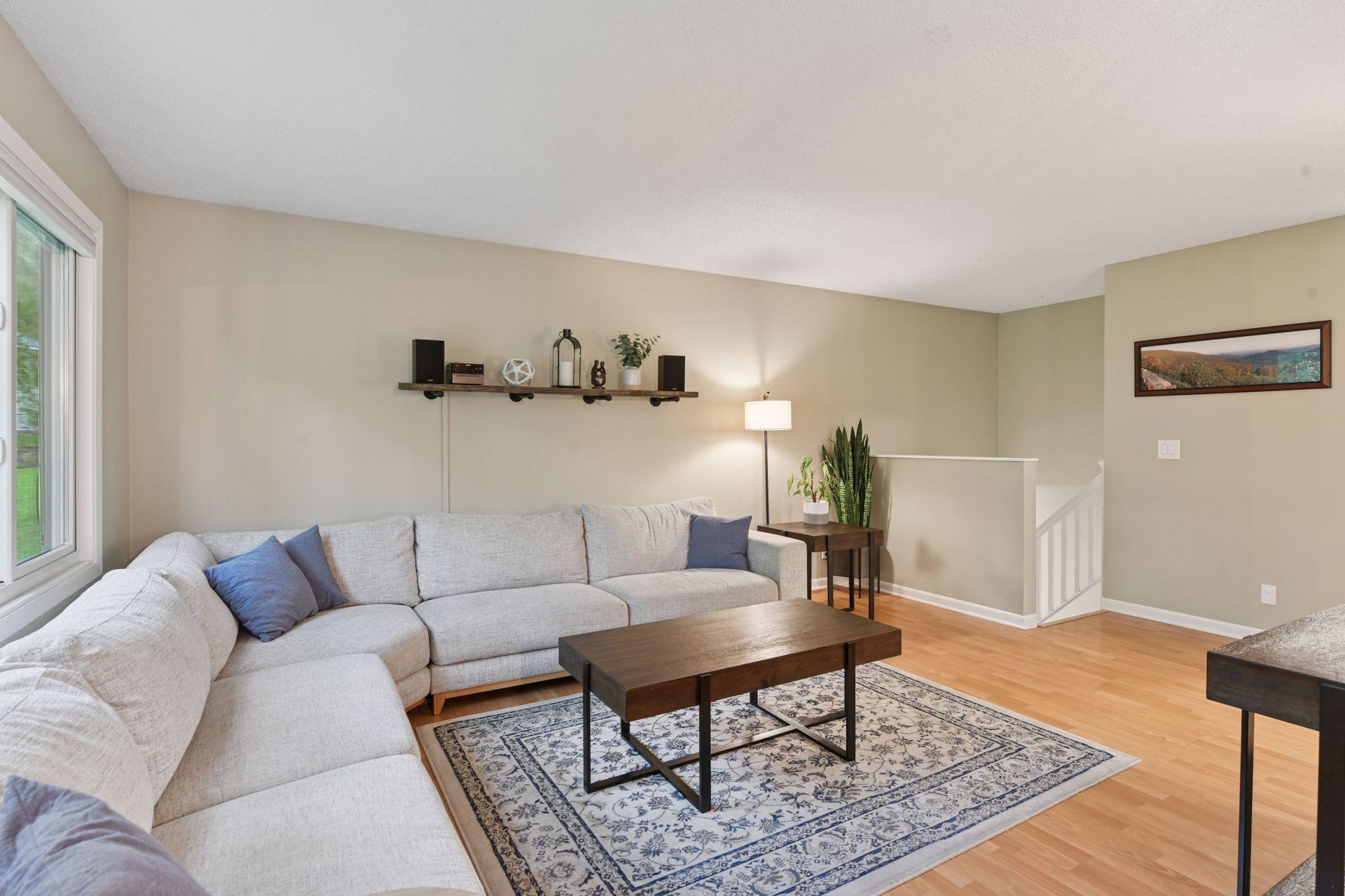 12033 Chesholm Lane