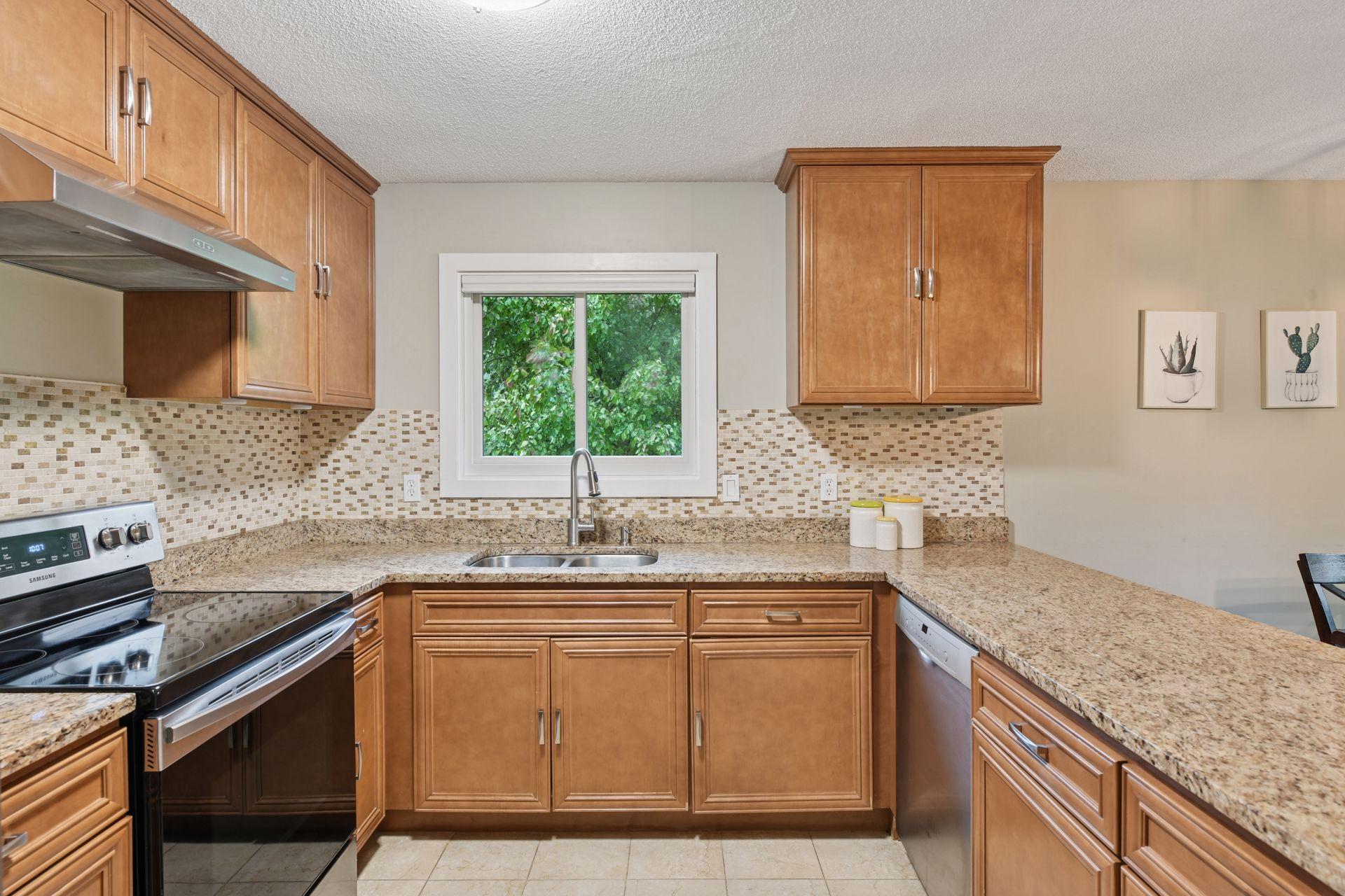 12033 Chesholm Lane