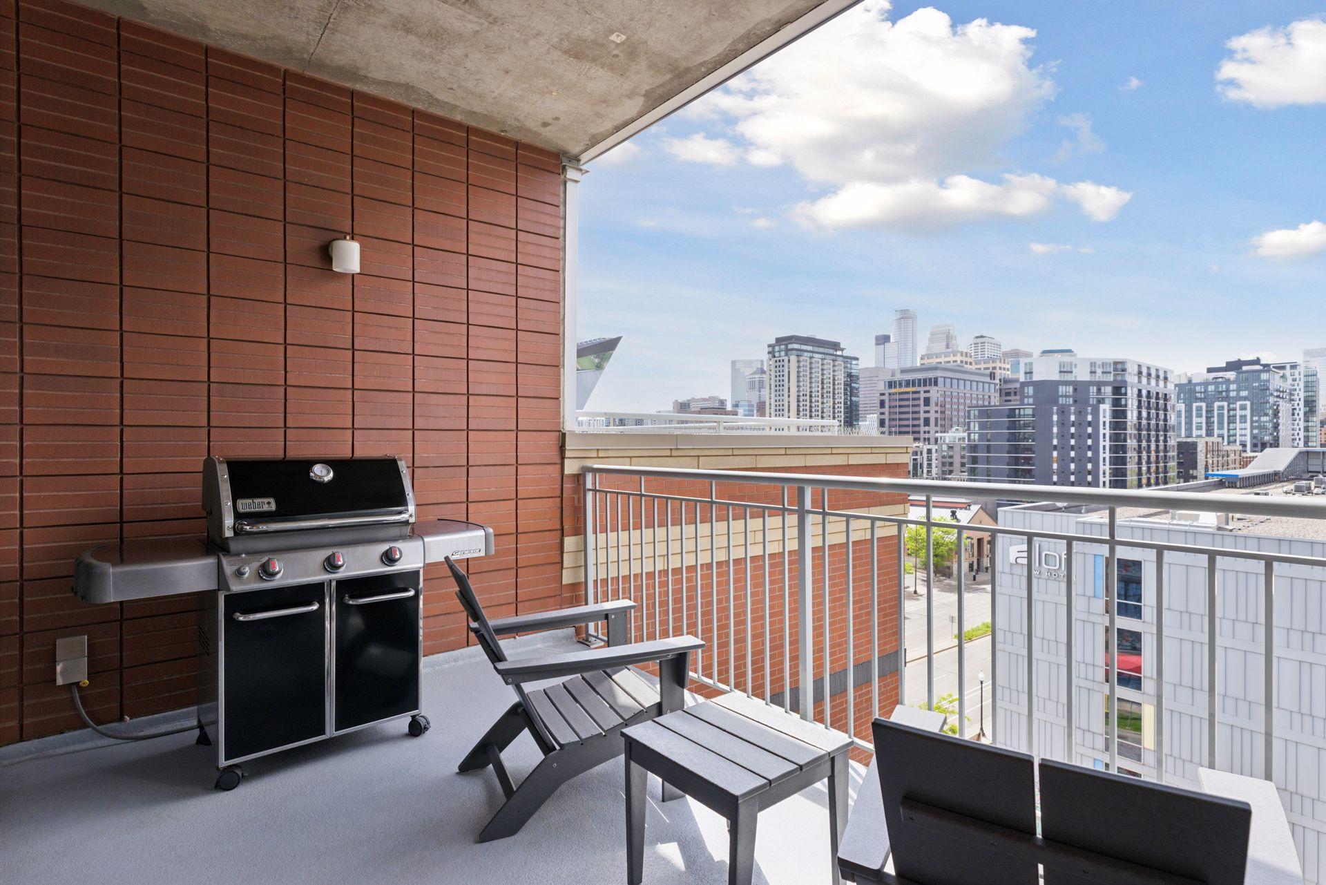 215 10th Avenue S Unit: 723