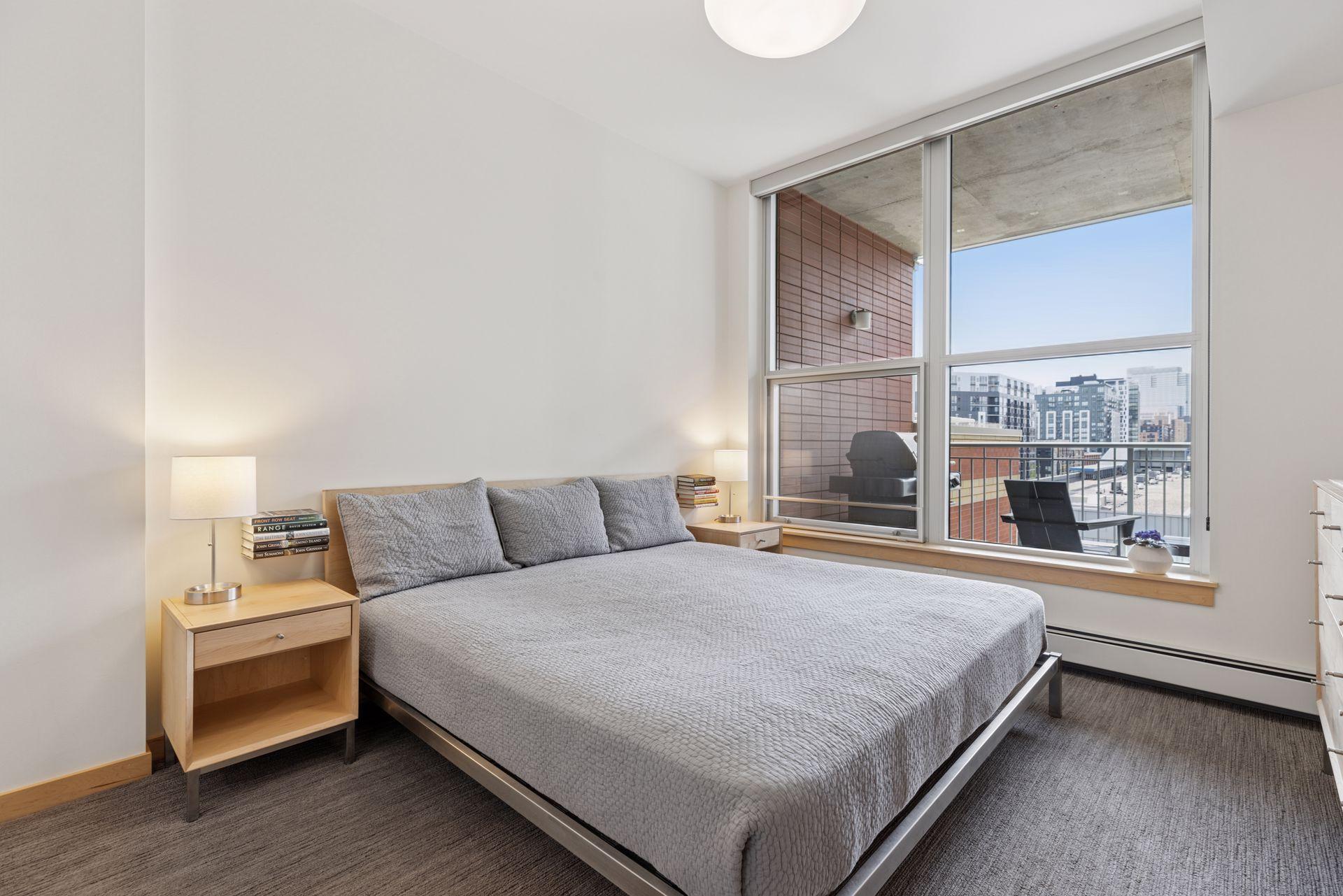 215 10th Avenue S Unit: 723