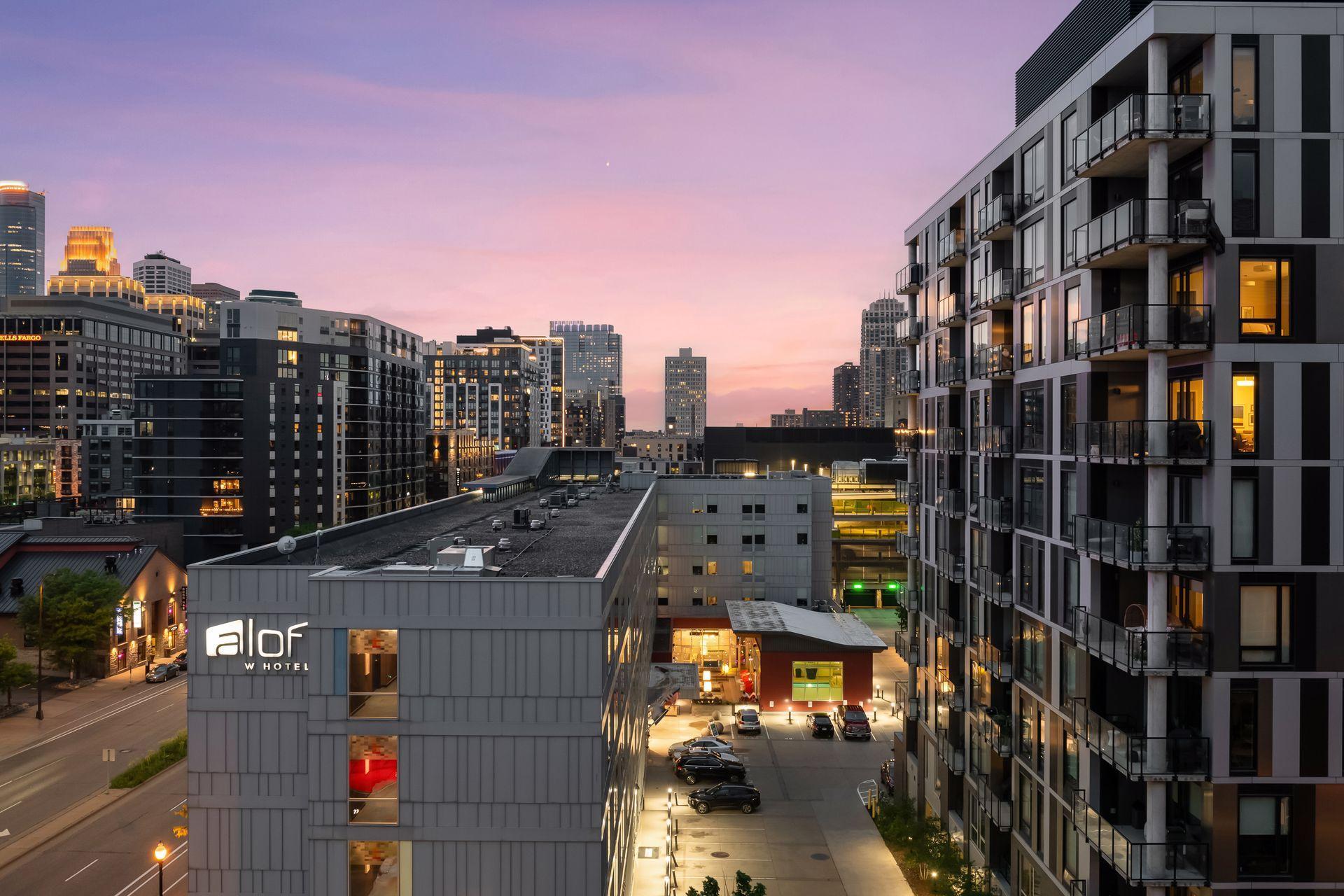 215 10th Avenue S Unit: 723