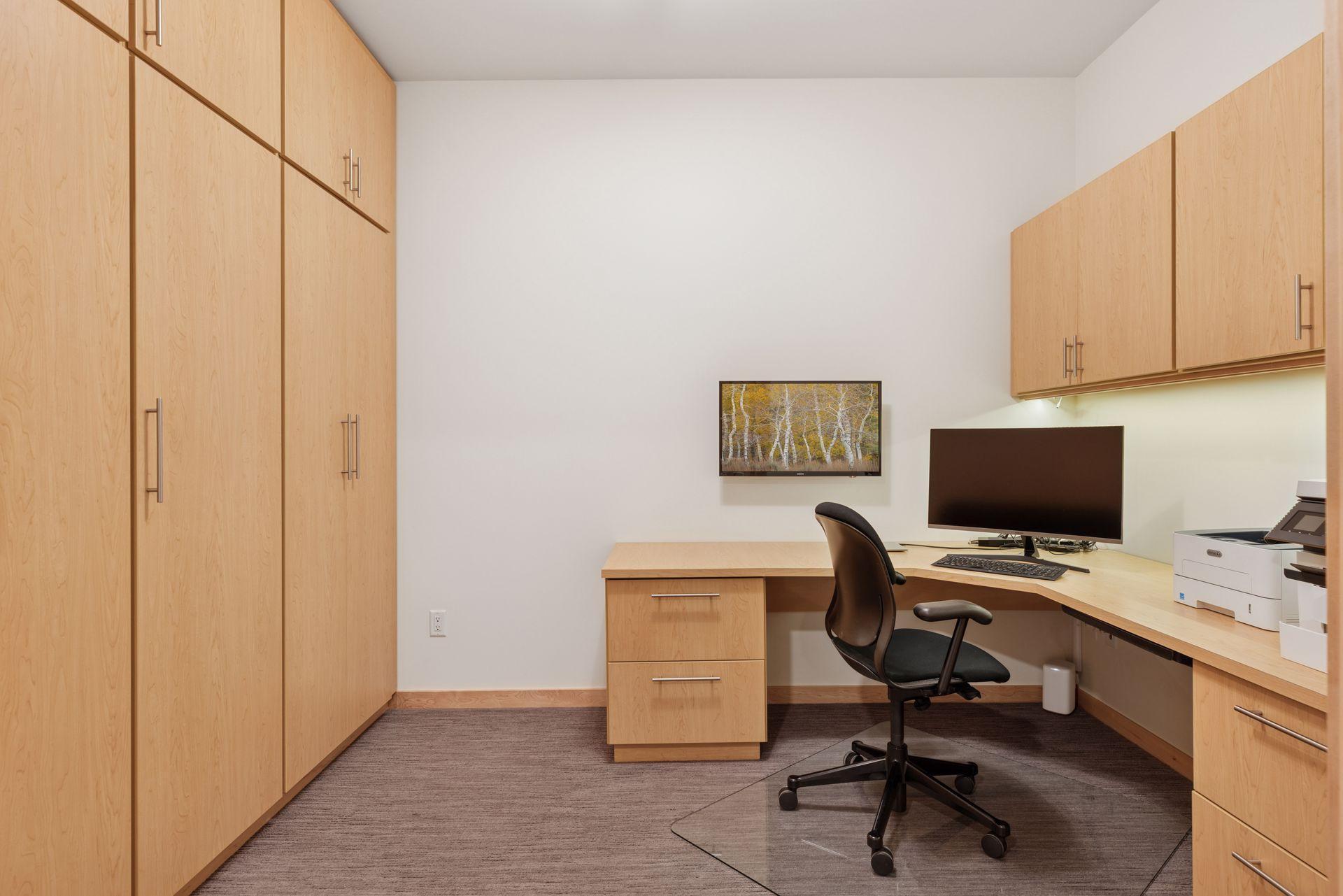 215 10th Avenue S Unit: 723